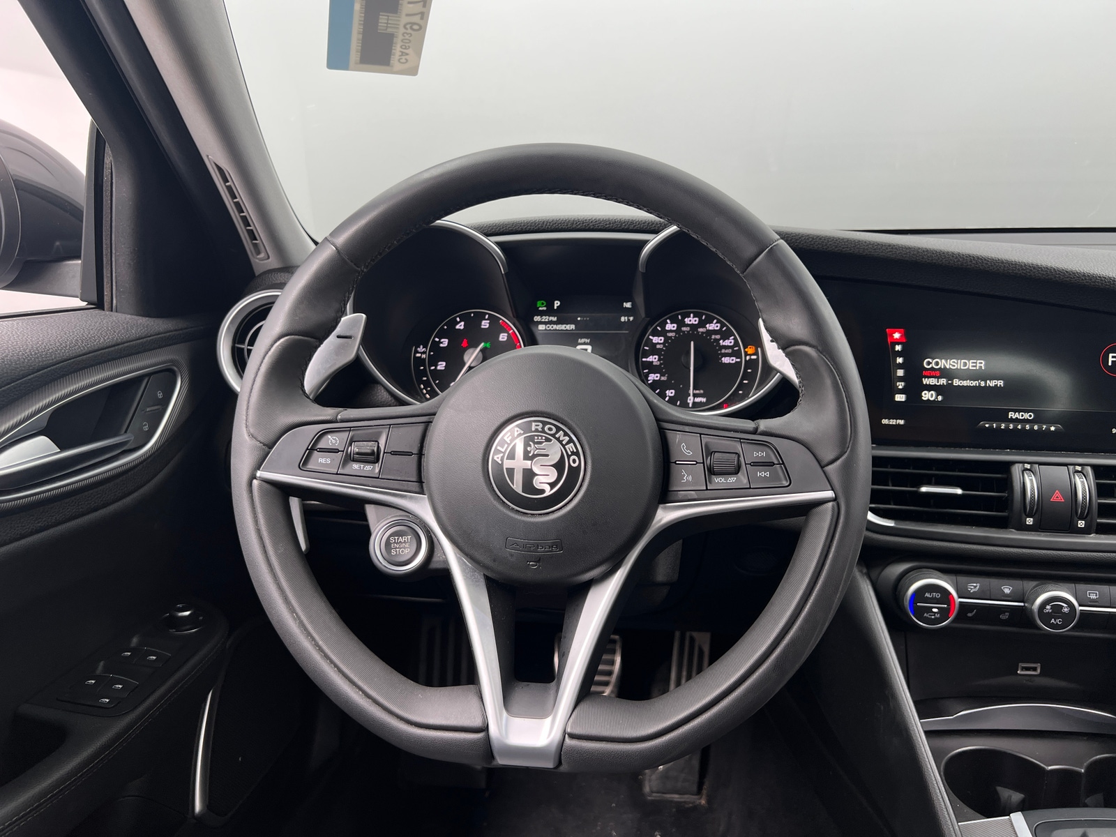Thumbnail: 2019 Alfa Romeo Giulia - 4