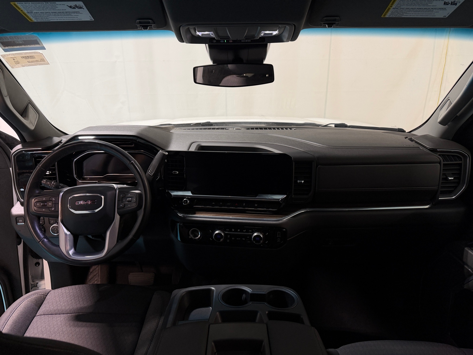Thumbnail: 2023 GMC Sierra 1500 - 3