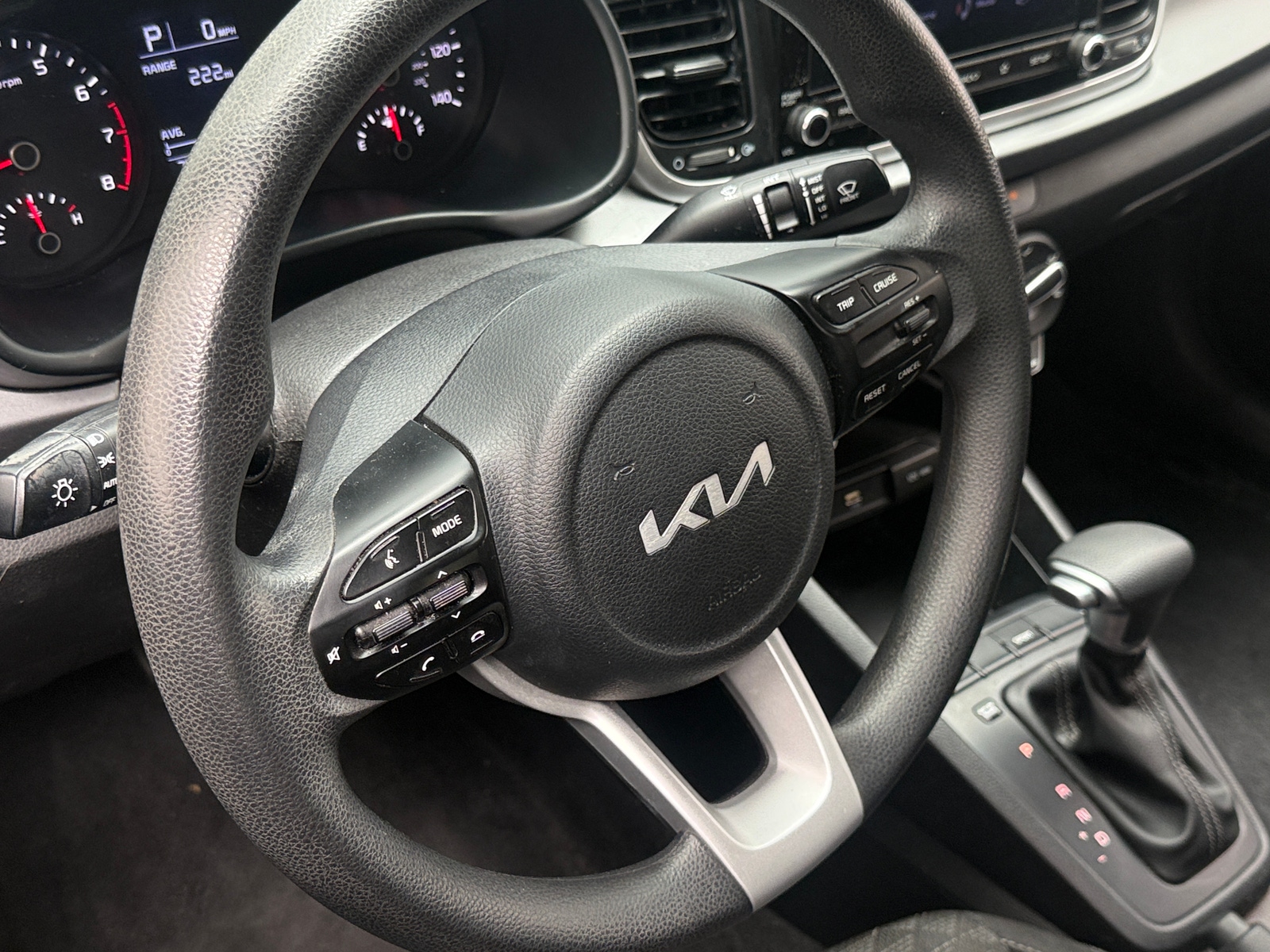 Thumbnail: 2022 Kia Rio - 5