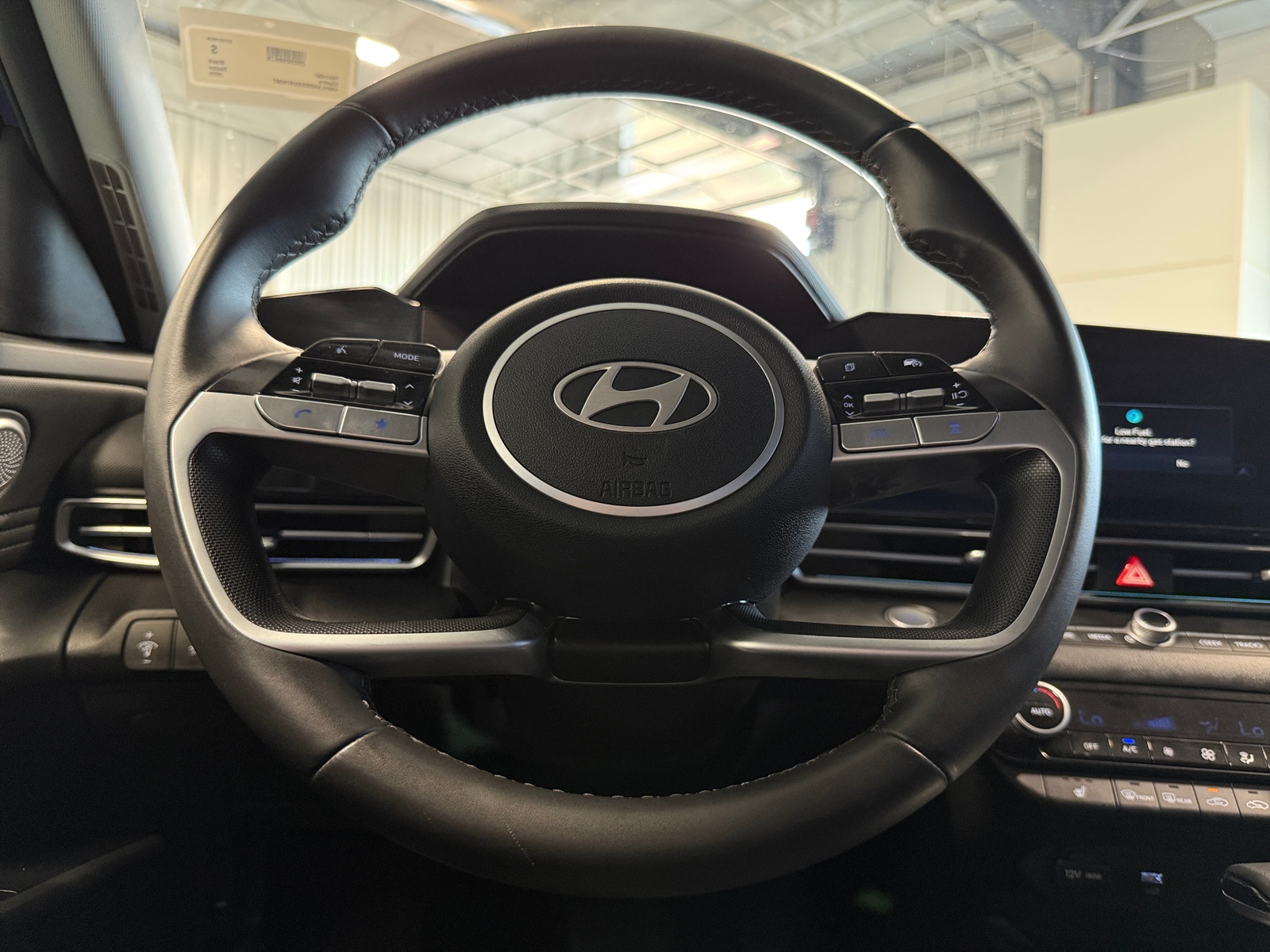 Thumbnail: 2025 Hyundai Elantra - 5