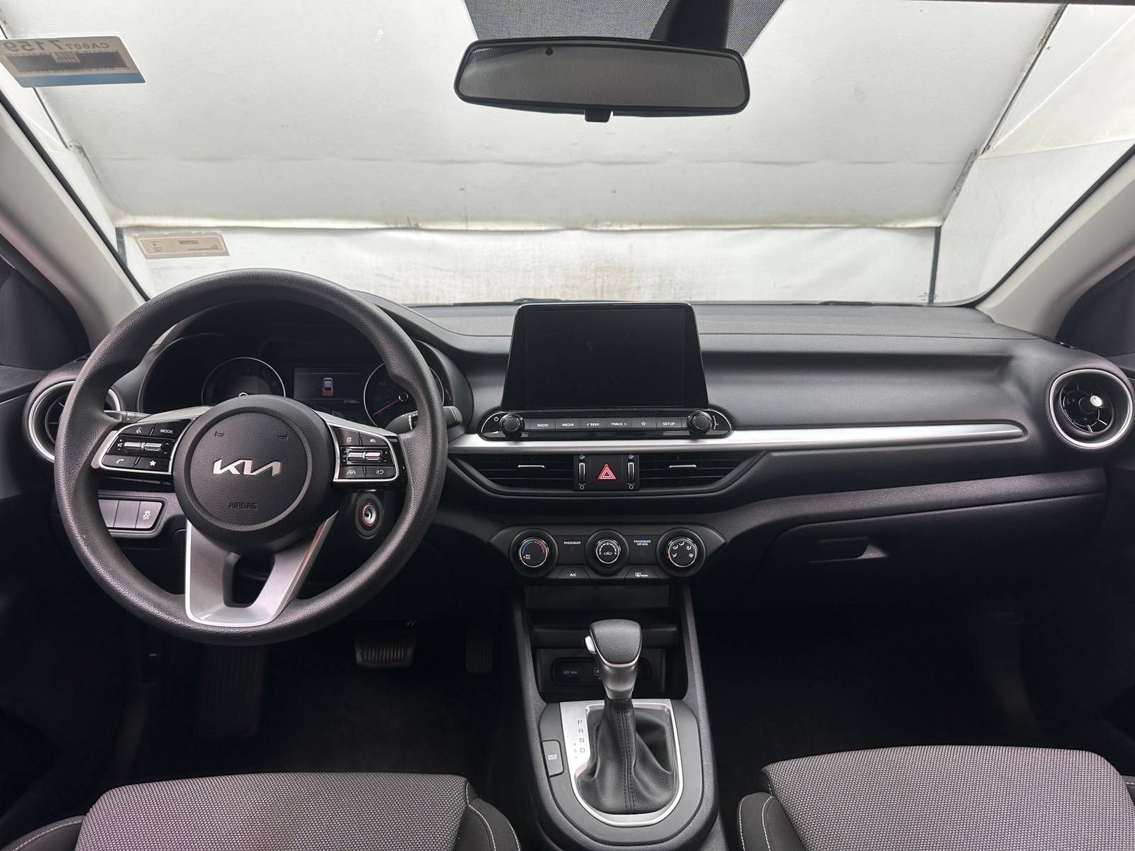 Thumbnail: 2024 Kia Forte - 3