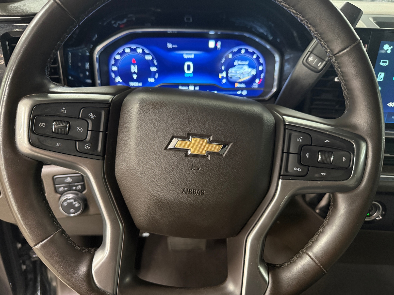 Thumbnail: 2023 Chevrolet Silverado 1500 - 5