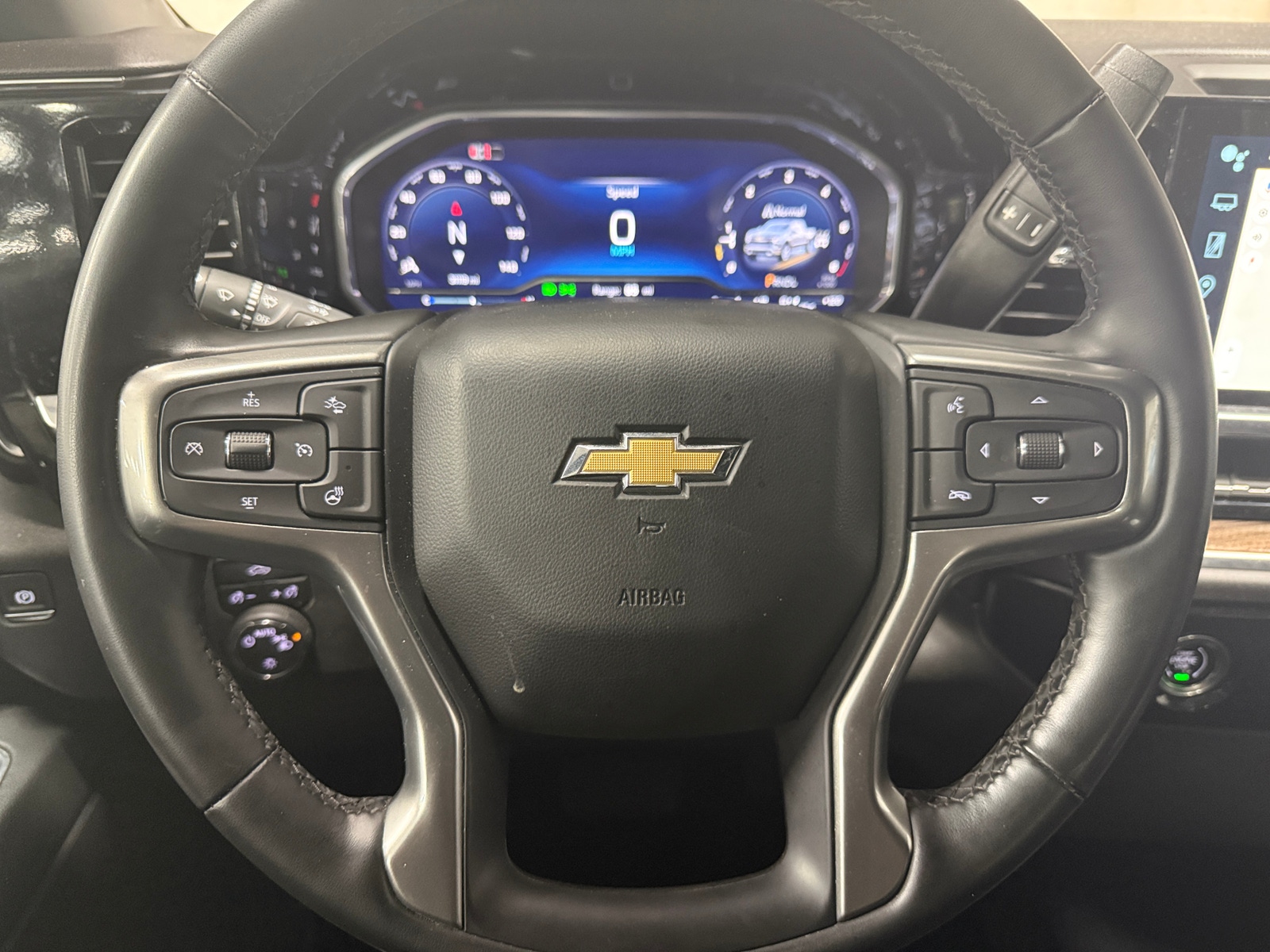 Thumbnail: 2024 Chevrolet Silverado 1500 - 5
