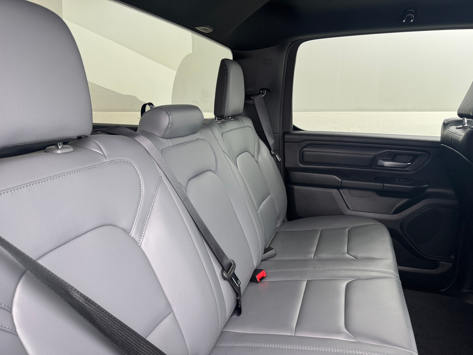 Thumbnail: 2025 RAM 1500 - 6