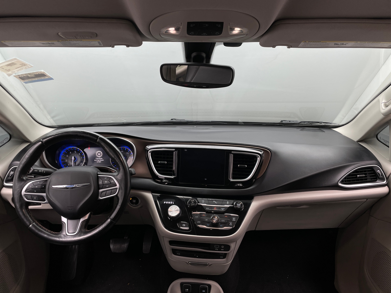 Thumbnail: 2018 Chrysler Pacifica - 2