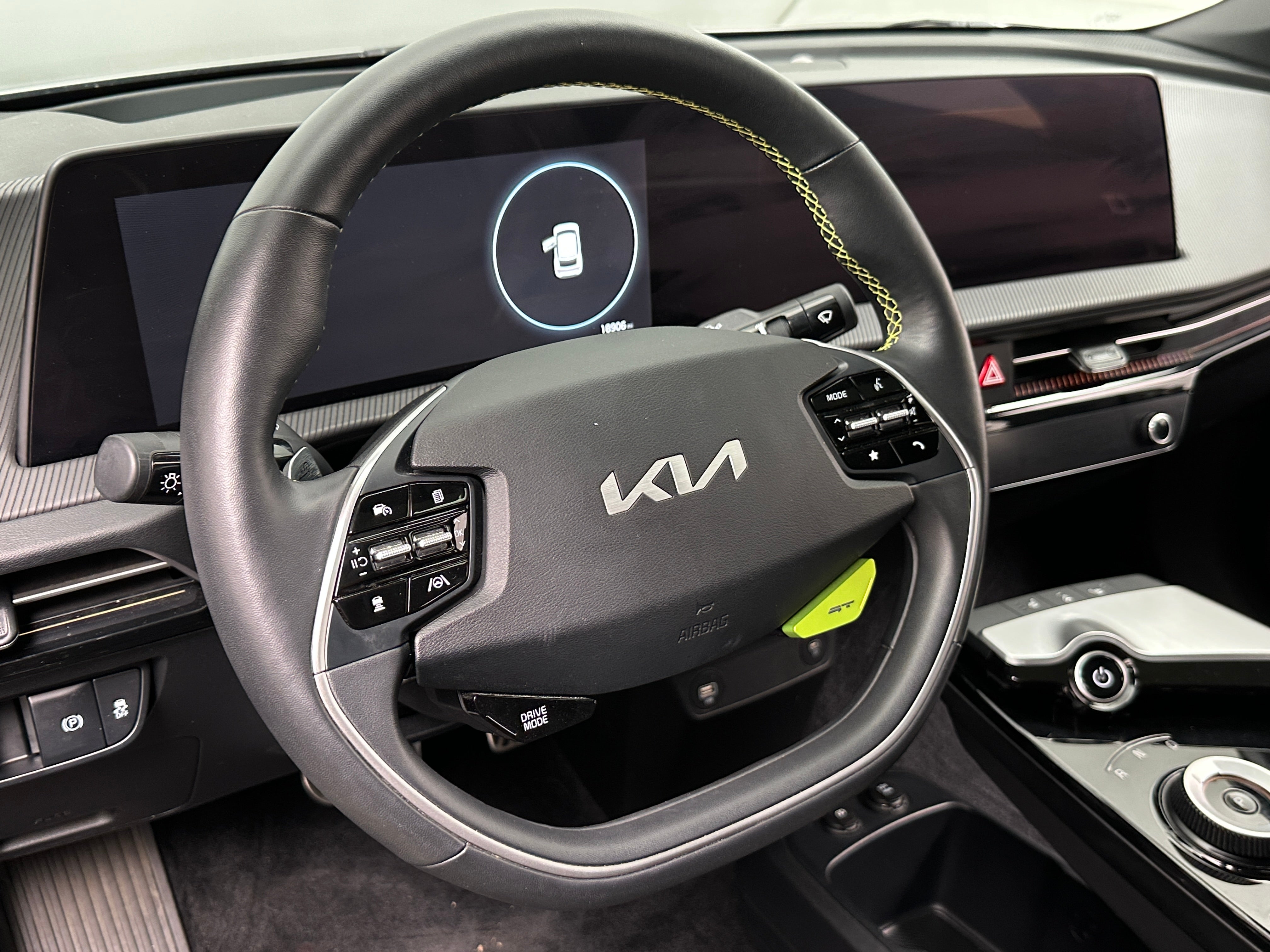 Used 2023 Kia EV6 GT with VIN KNDC5DLE0P5110511 for sale in Pewaukee, WI