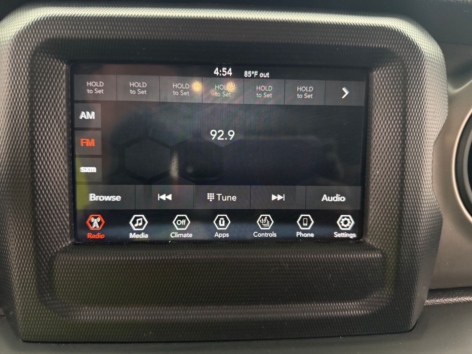 Thumbnail: 2021 Jeep Gladiator - 4