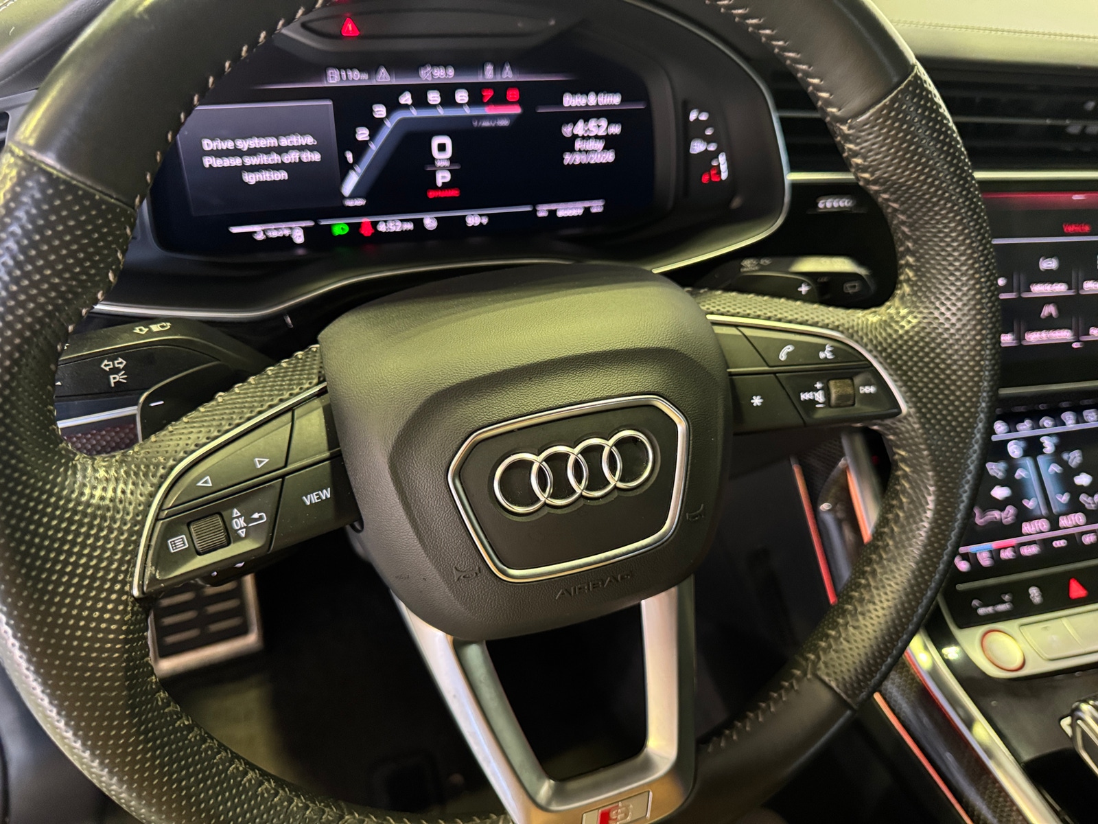 Thumbnail: 2020 Audi SQ7 - 4
