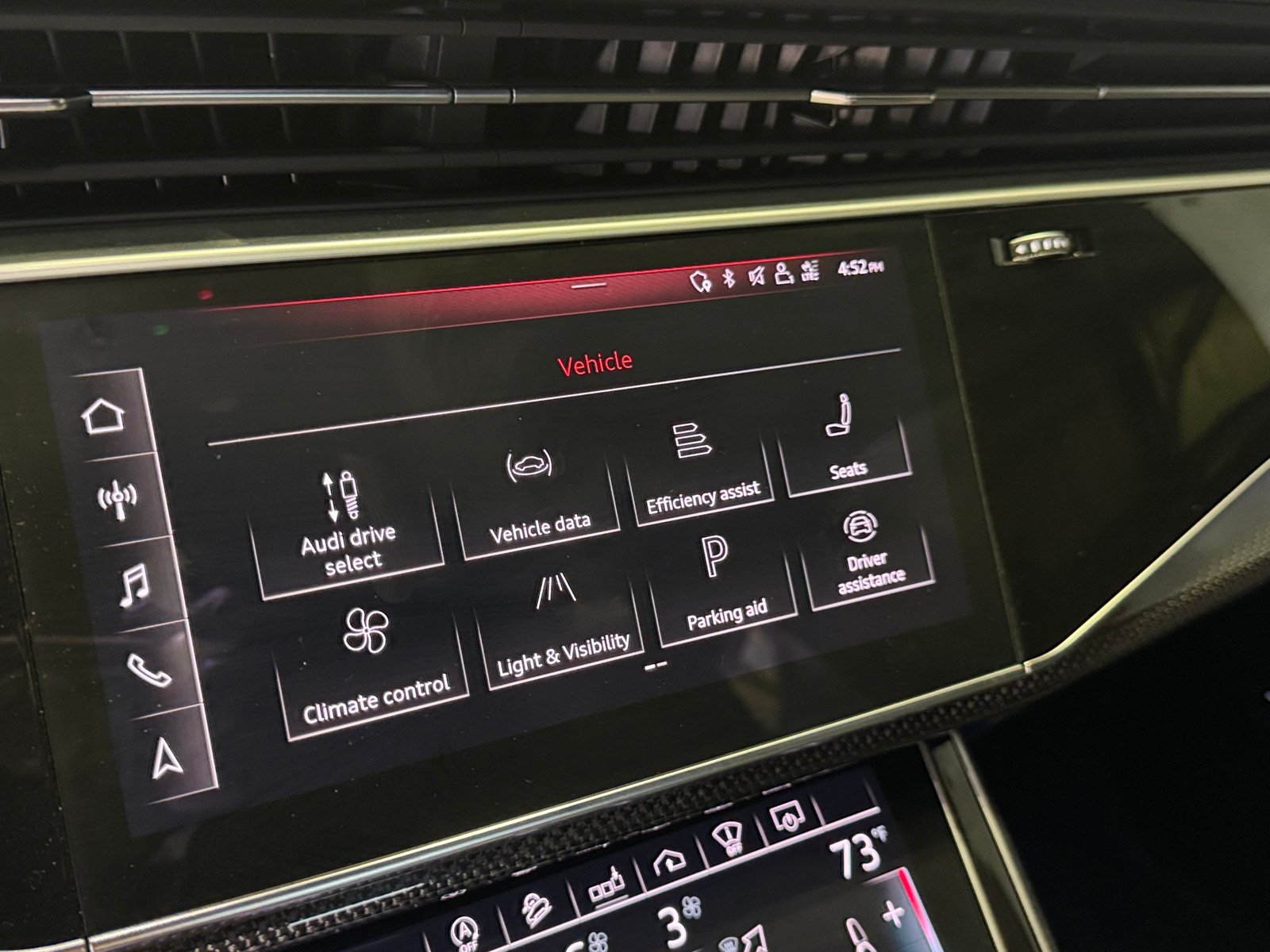 Thumbnail: 2020 Audi SQ7 - 3