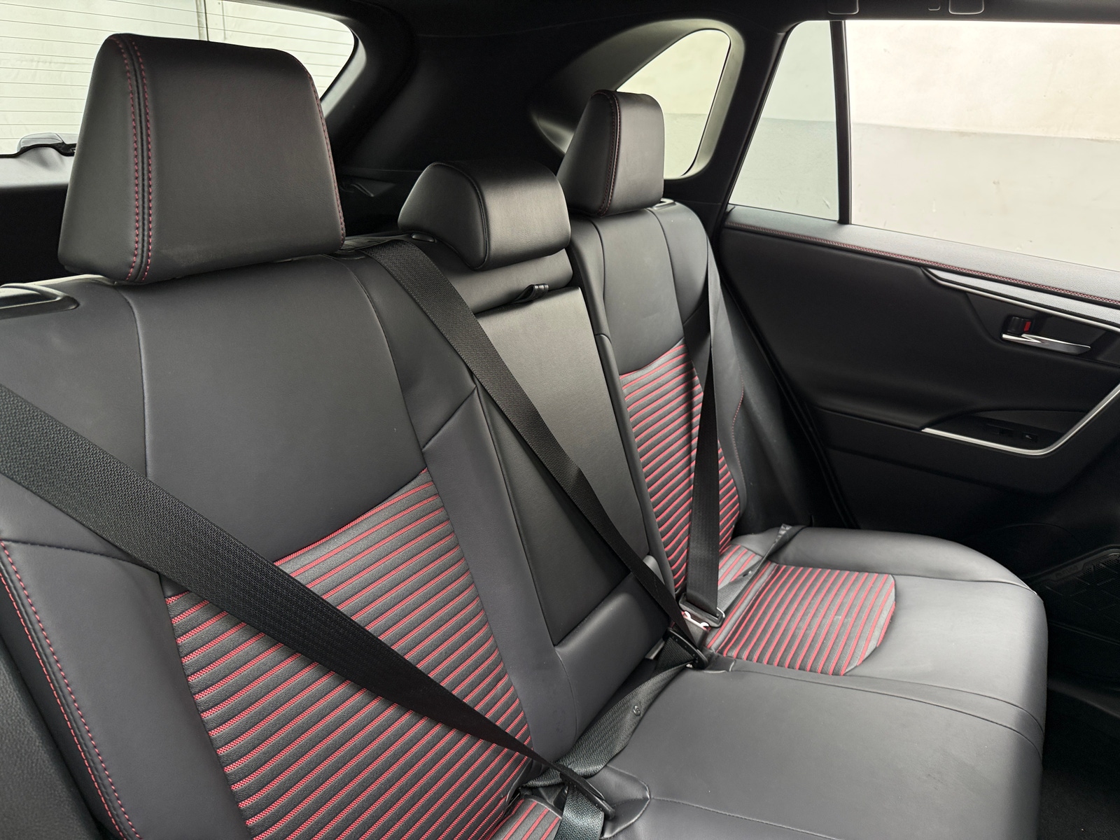 Thumbnail: 2023 Toyota RAV4 - 6