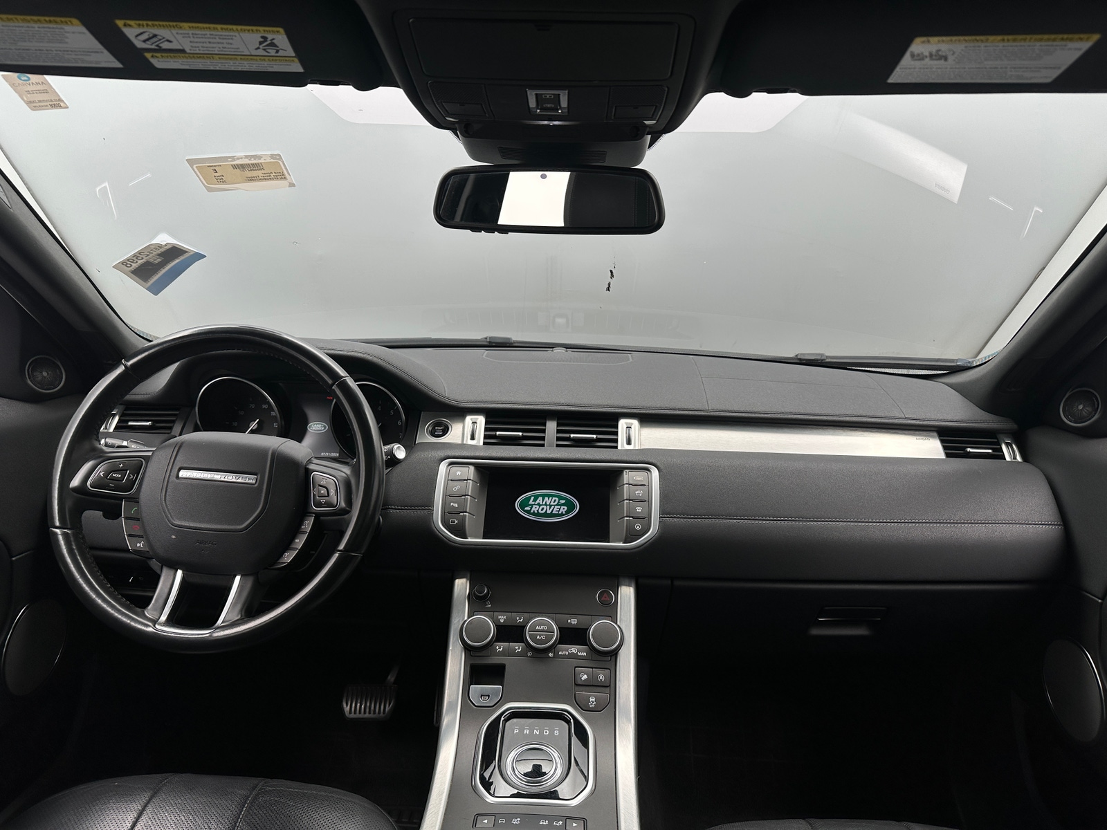 Thumbnail: 2017 Land Rover Range Rover Evoque - 3