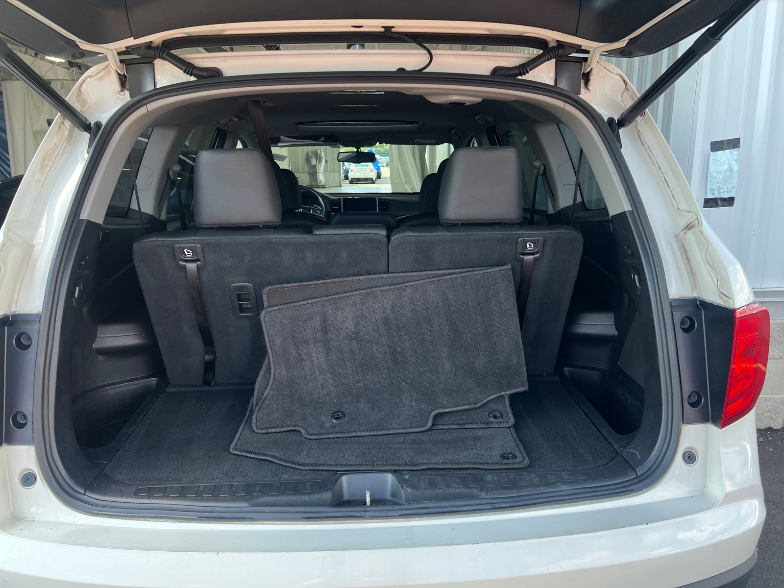 Thumbnail: 2017 Honda Pilot - 7