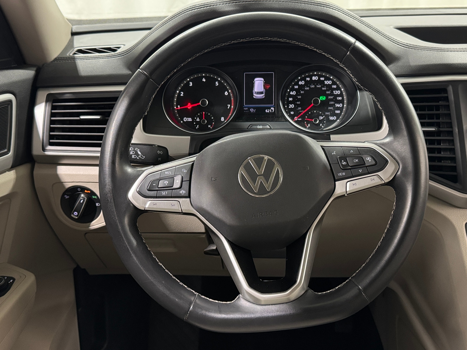 Thumbnail: 2021 Volkswagen Atlas - 4