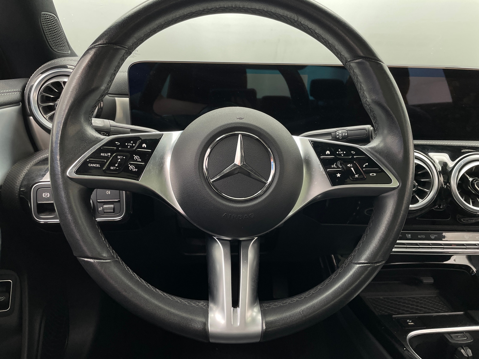 Thumbnail: 2025 Mercedes-Benz CLA - 4