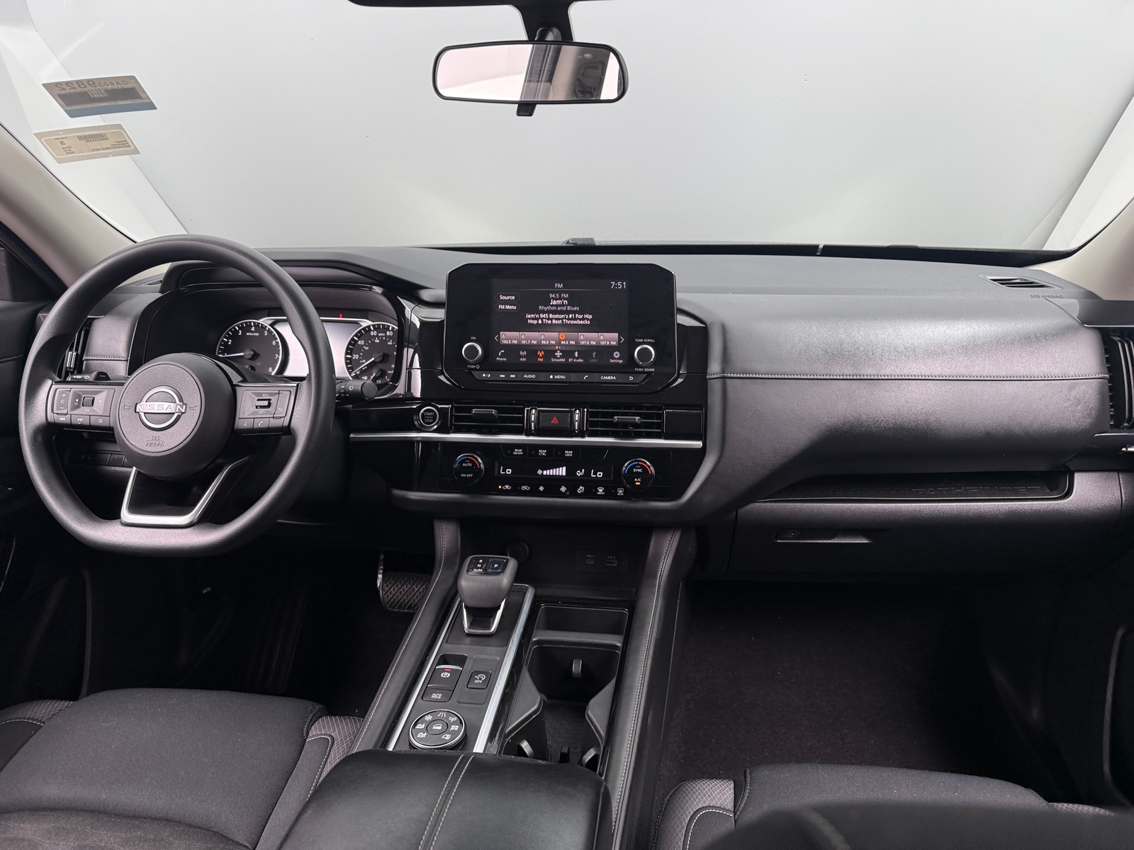 Thumbnail: 2022 Nissan Pathfinder - 3