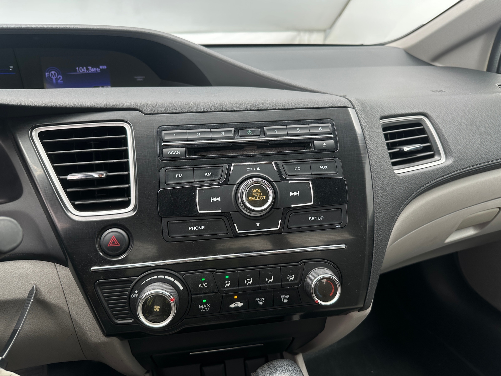 Thumbnail: 2013 Honda Civic - 4