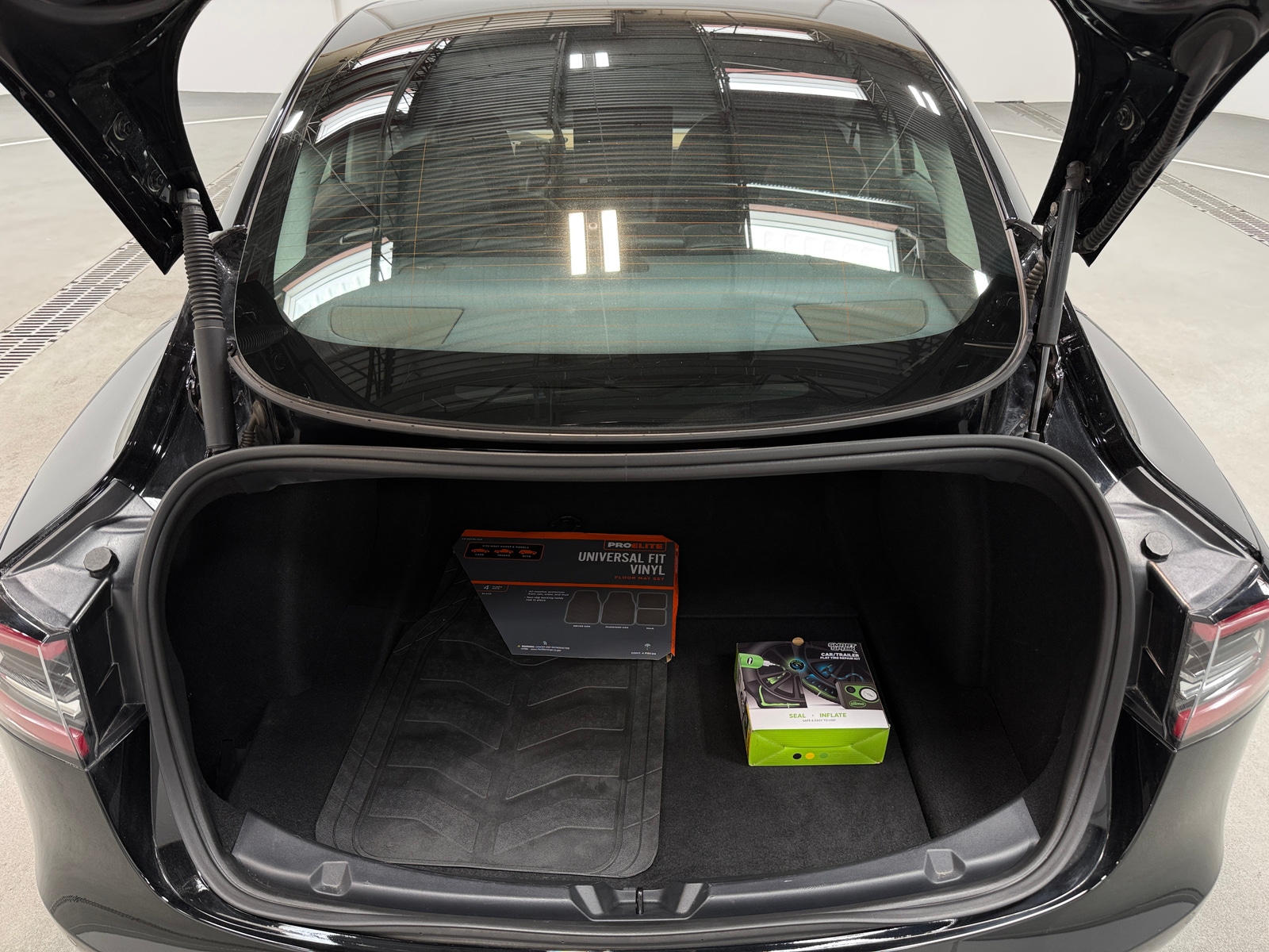 Thumbnail: 2021 Tesla Model 3 - 6