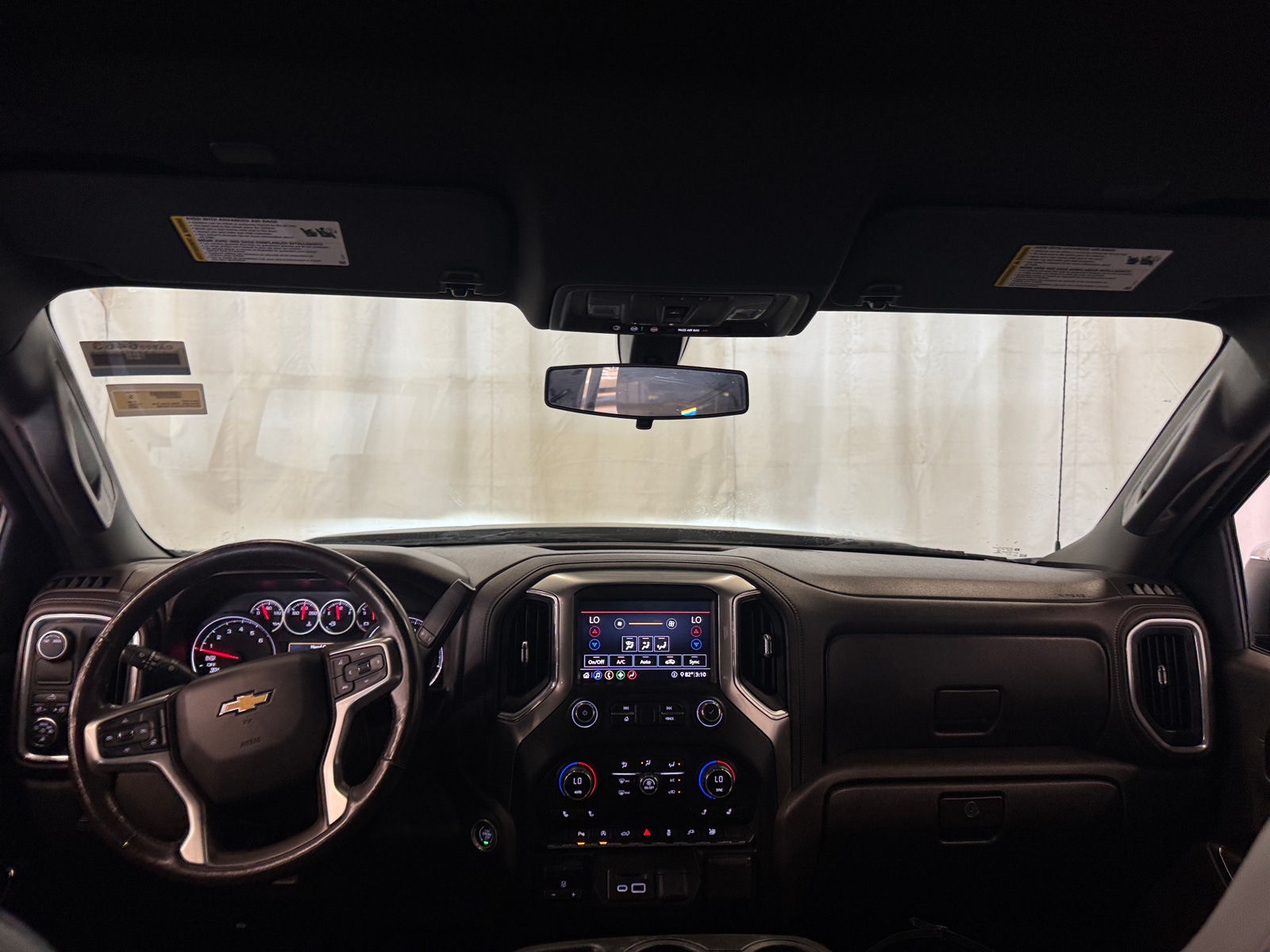 Thumbnail: 2020 Chevrolet Silverado 1500 - 2