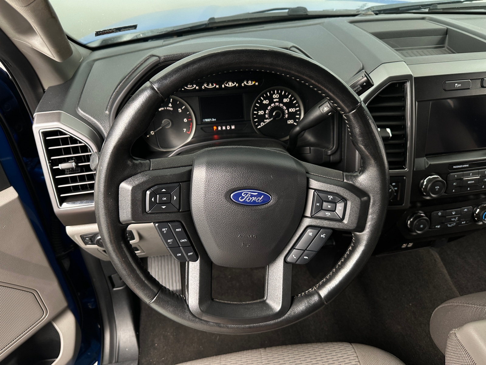 Thumbnail: 2019 Ford Econoline - 5