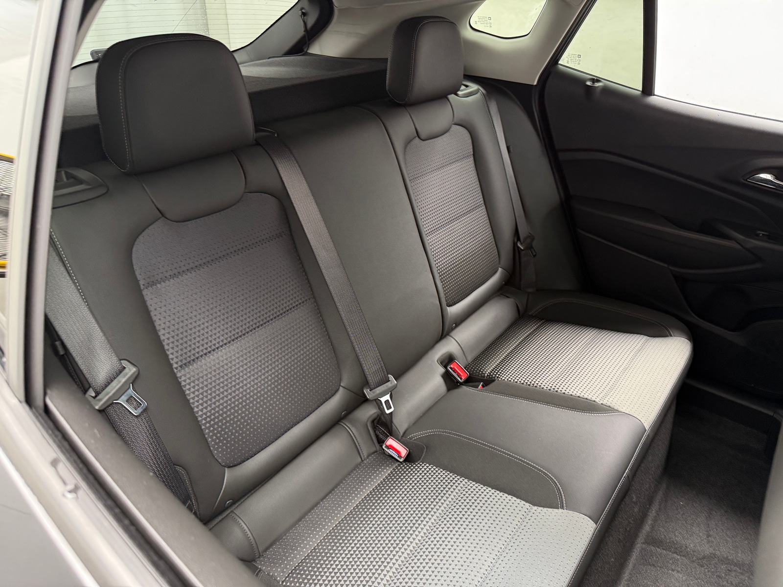 Thumbnail: 2025 Chevrolet Trax - 5