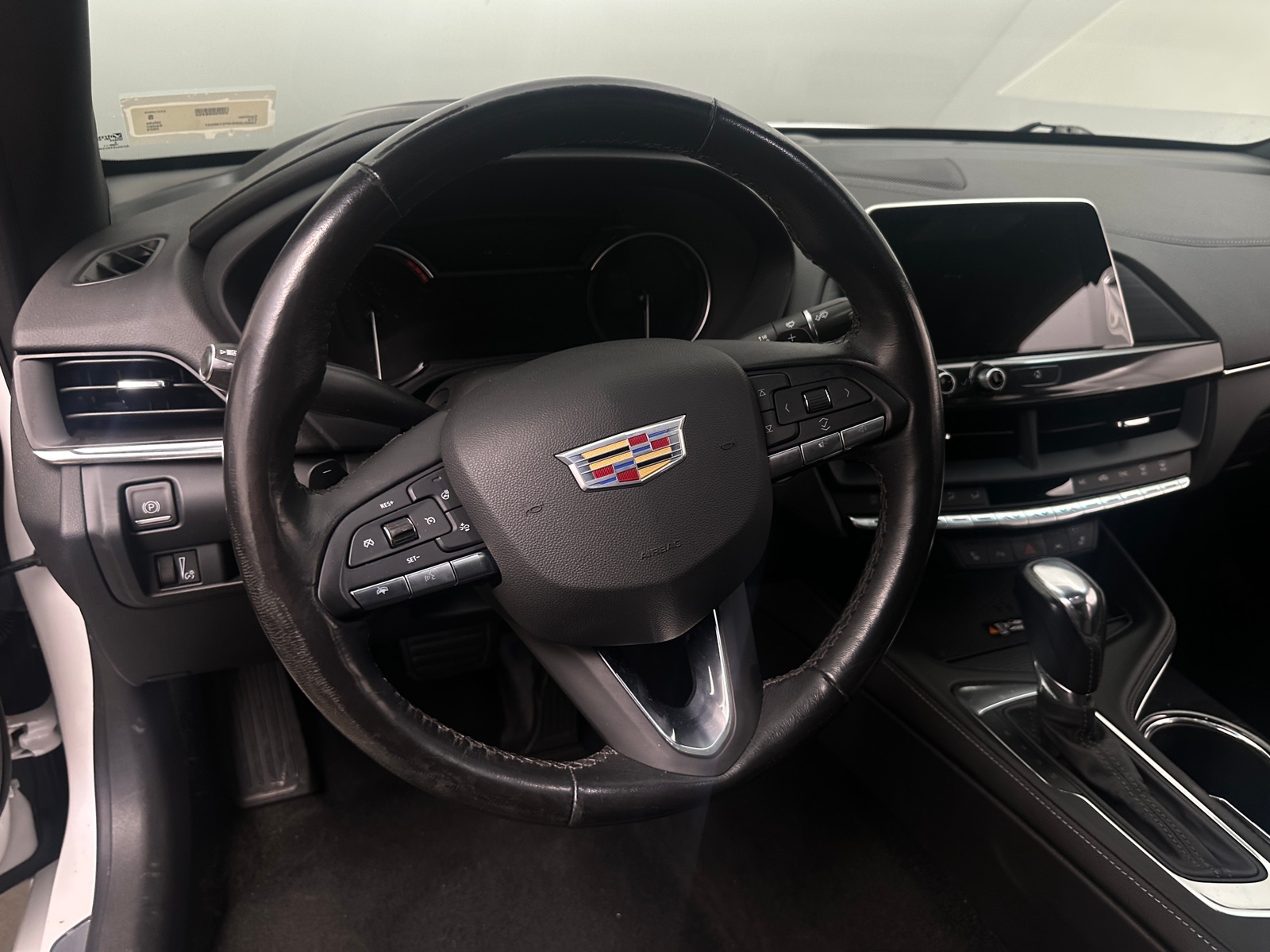Thumbnail: 2023 Cadillac CT4 - 4