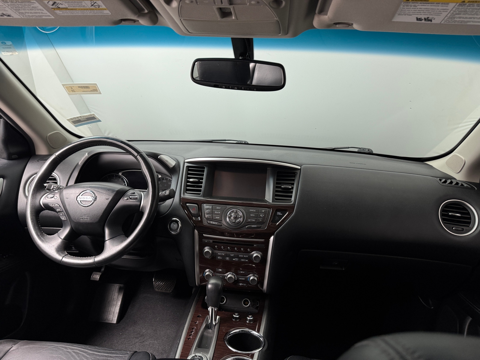 Thumbnail: 2015 Nissan Pathfinder - 2