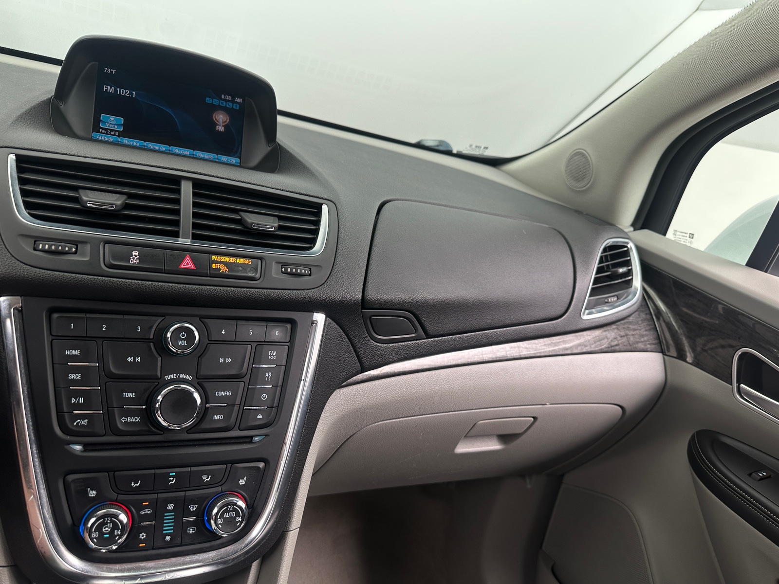 Thumbnail: 2016 Buick Encore - 3