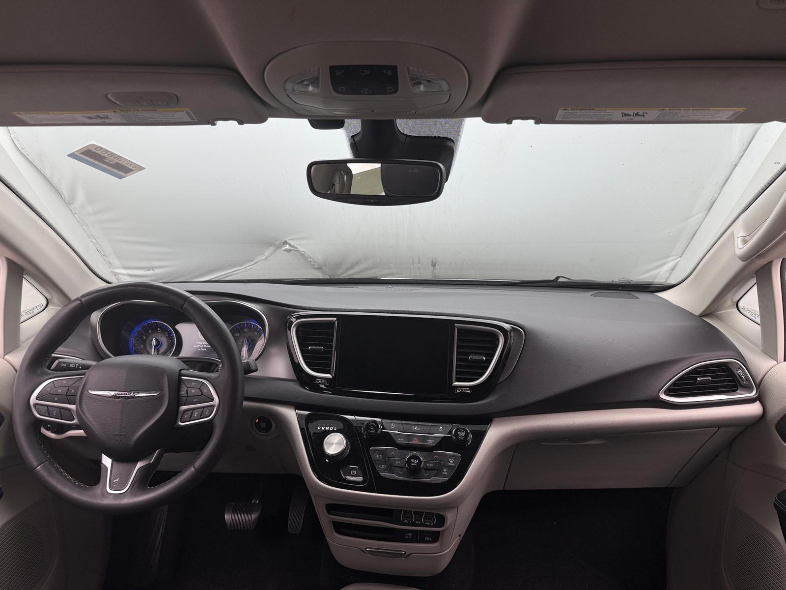 Thumbnail: 2022 Chrysler Pacifica - 2