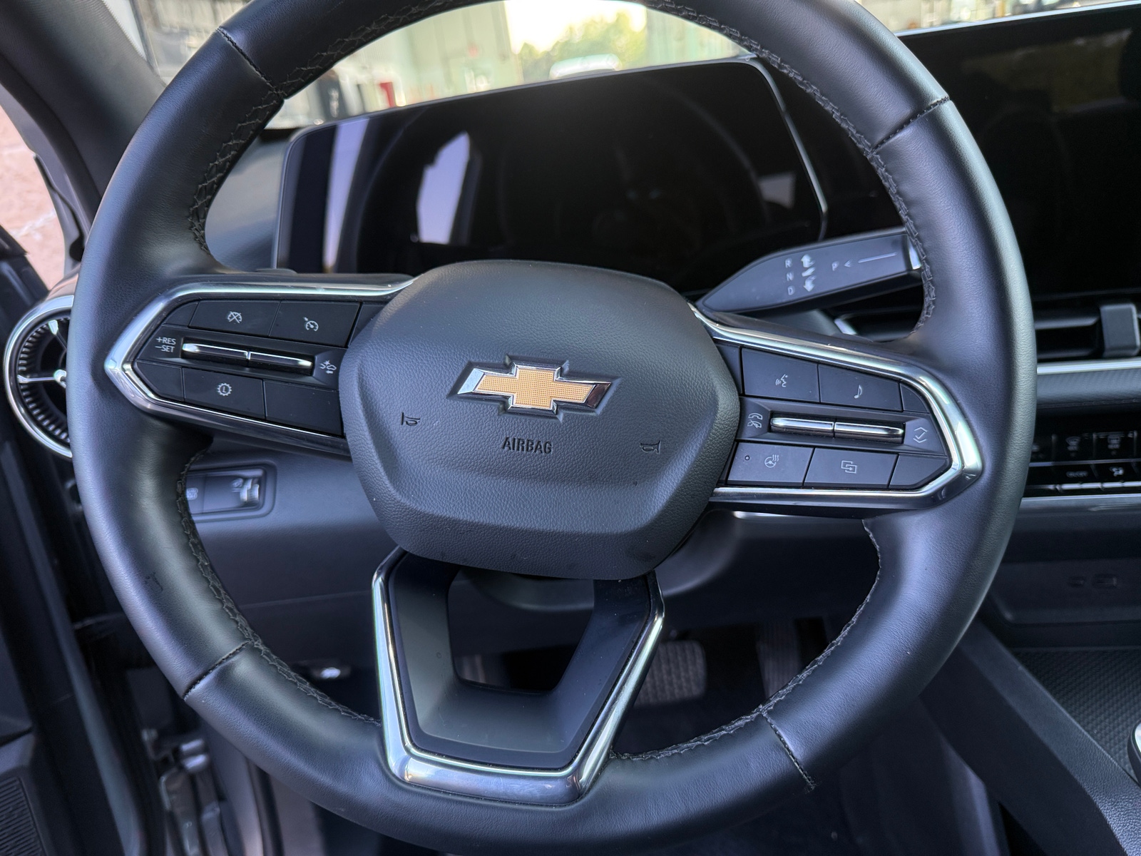 Thumbnail: 2025 Chevrolet Equinox - 5