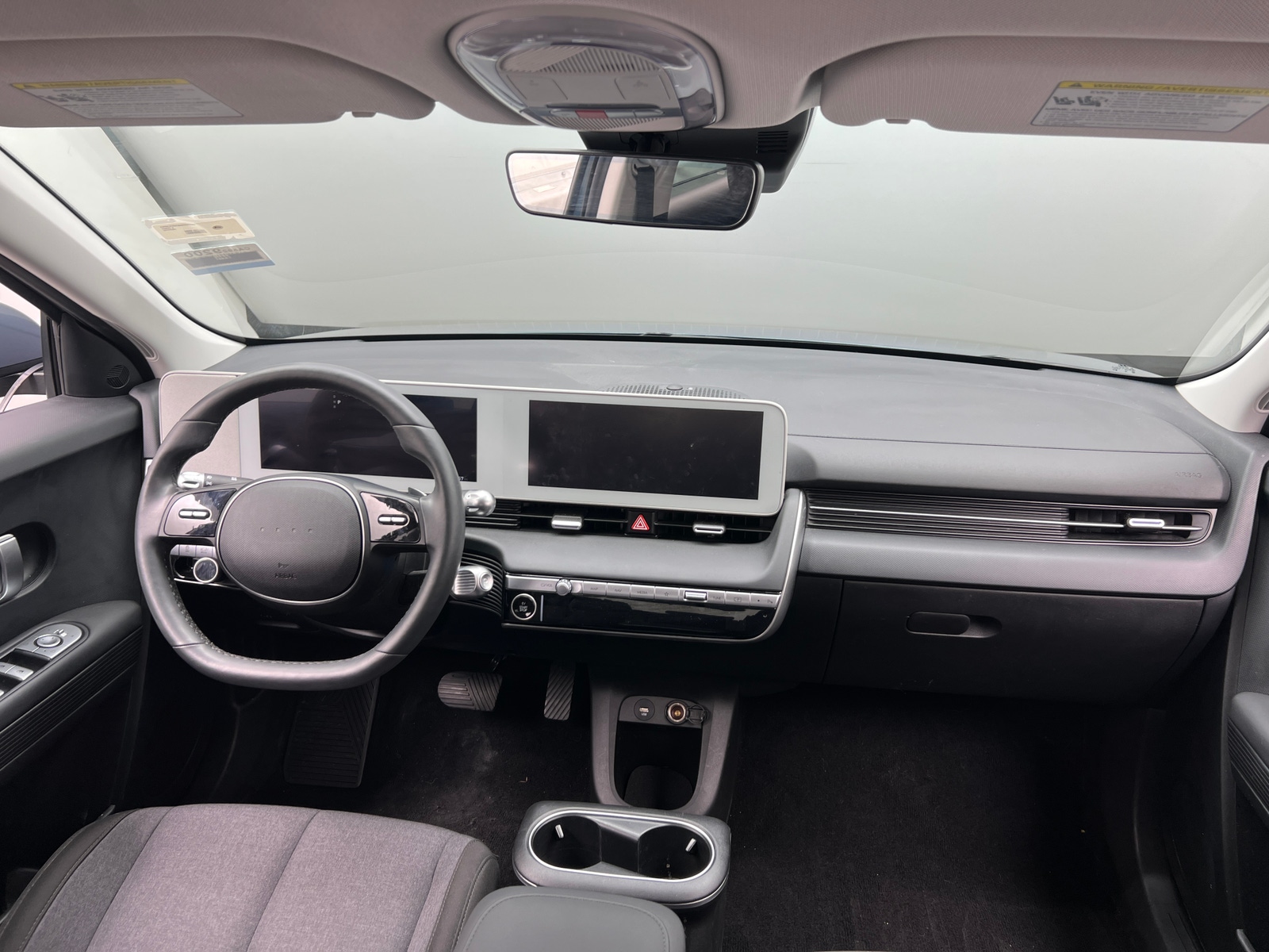 Thumbnail: 2024 Hyundai Ioniq 5 - 3