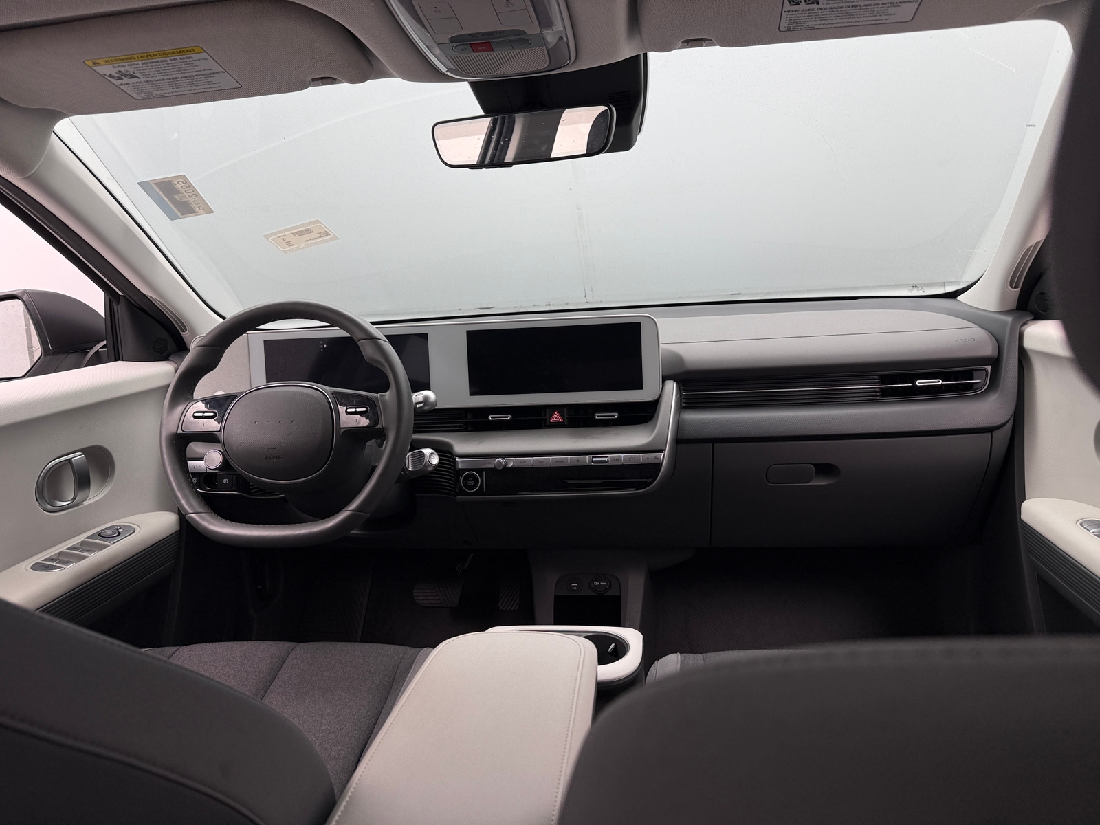 Thumbnail: 2024 Hyundai Ioniq 5 - 3