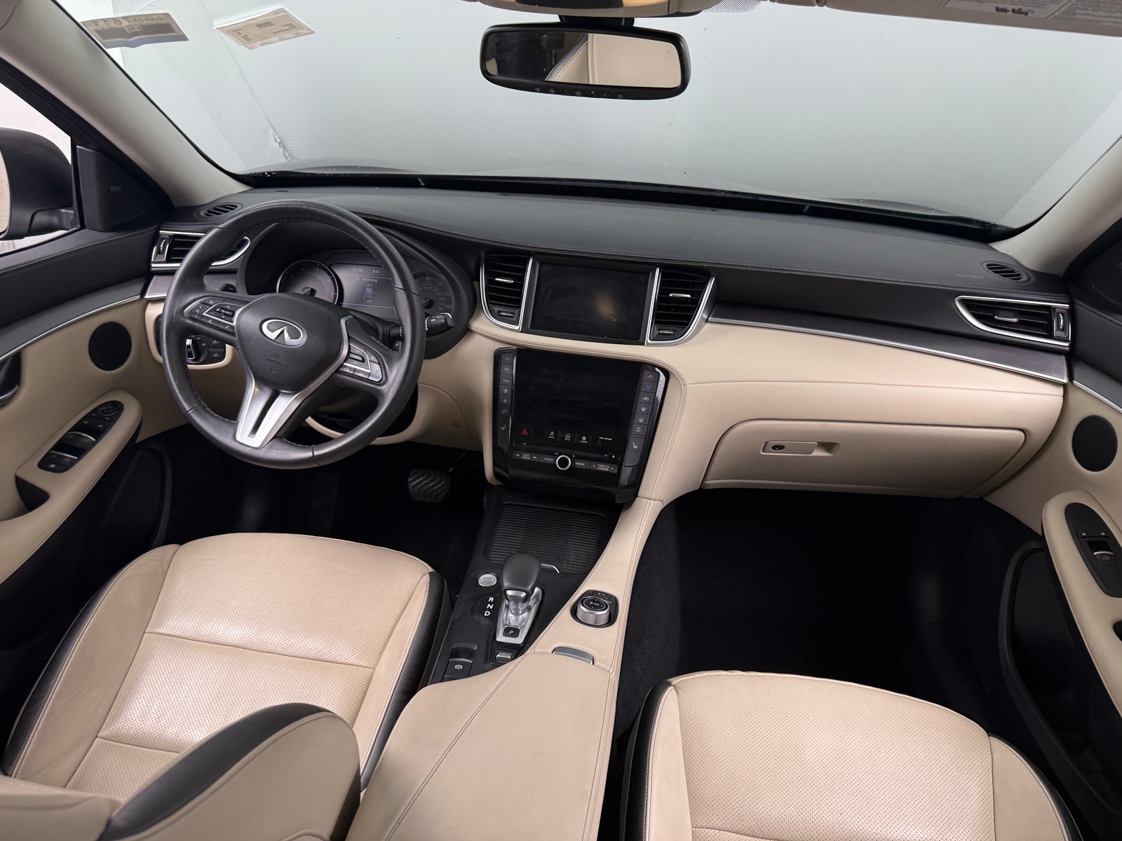Thumbnail: 2022 INFINITI QX50 - 2