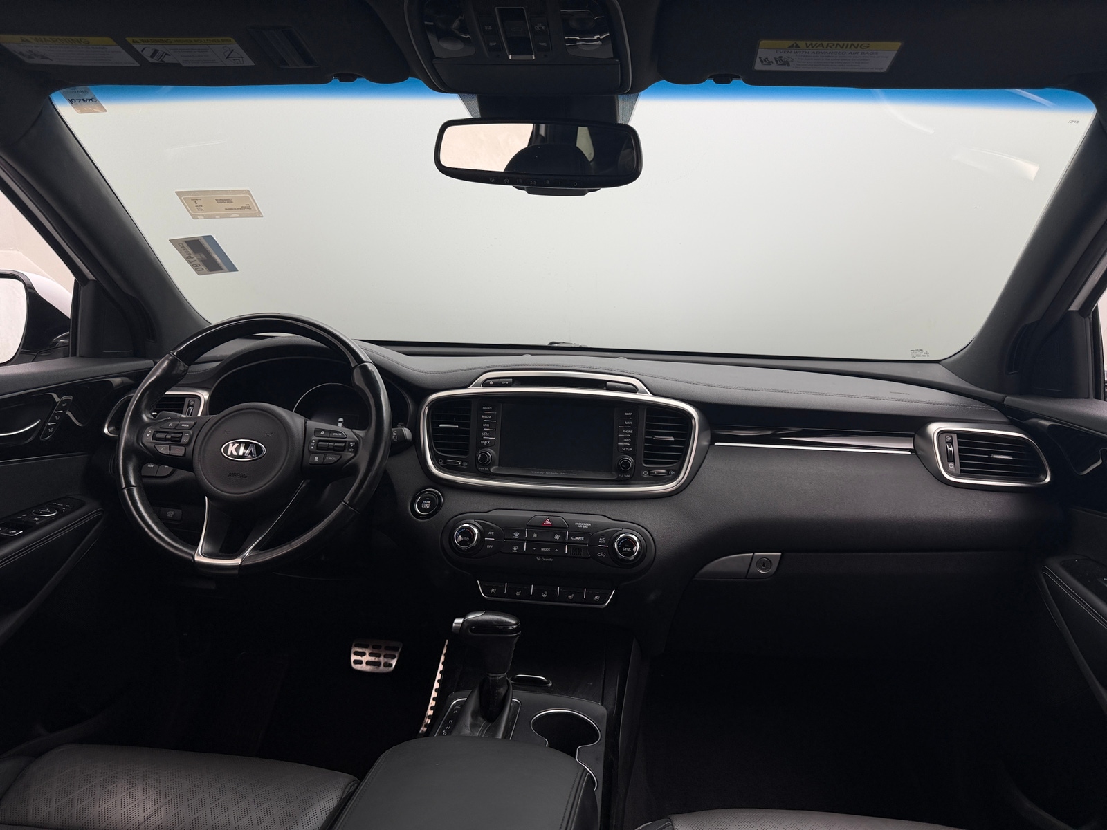 Thumbnail: 2018 Kia Sorento - 2