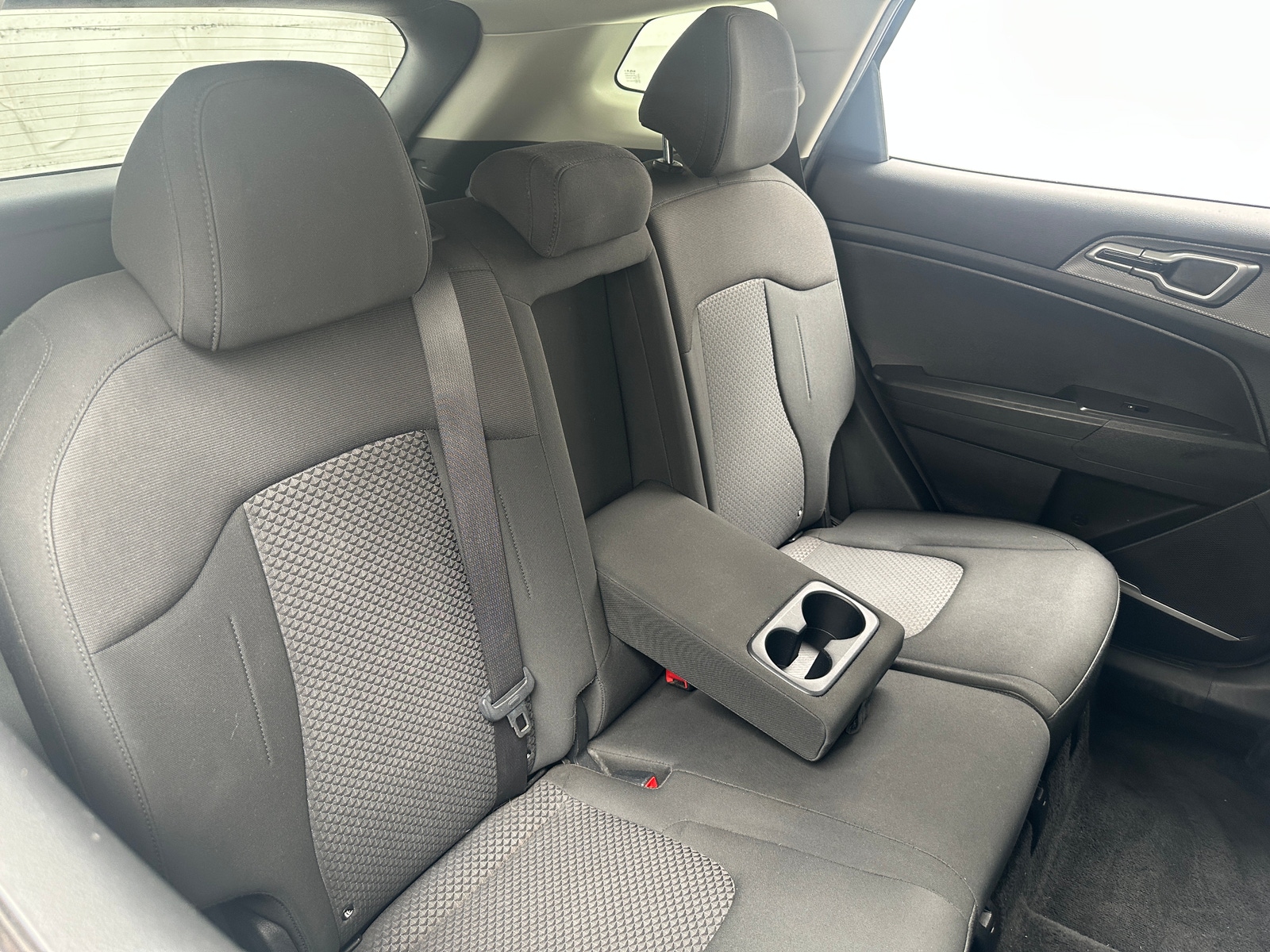 Thumbnail: 2023 Kia Sportage - 6