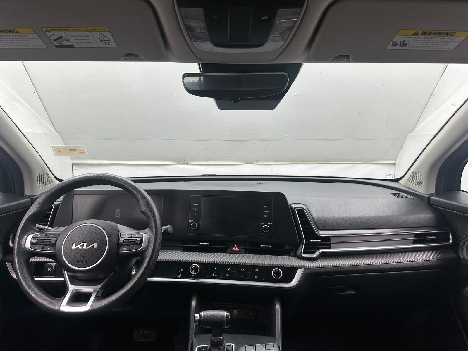 Thumbnail: 2023 Kia Sportage - 3