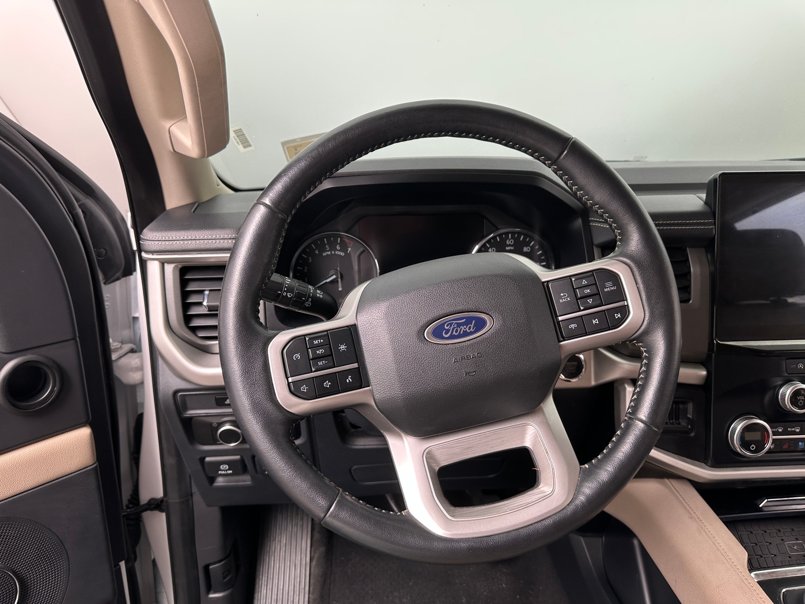 Thumbnail: 2024 Ford Expedition MAX - 4