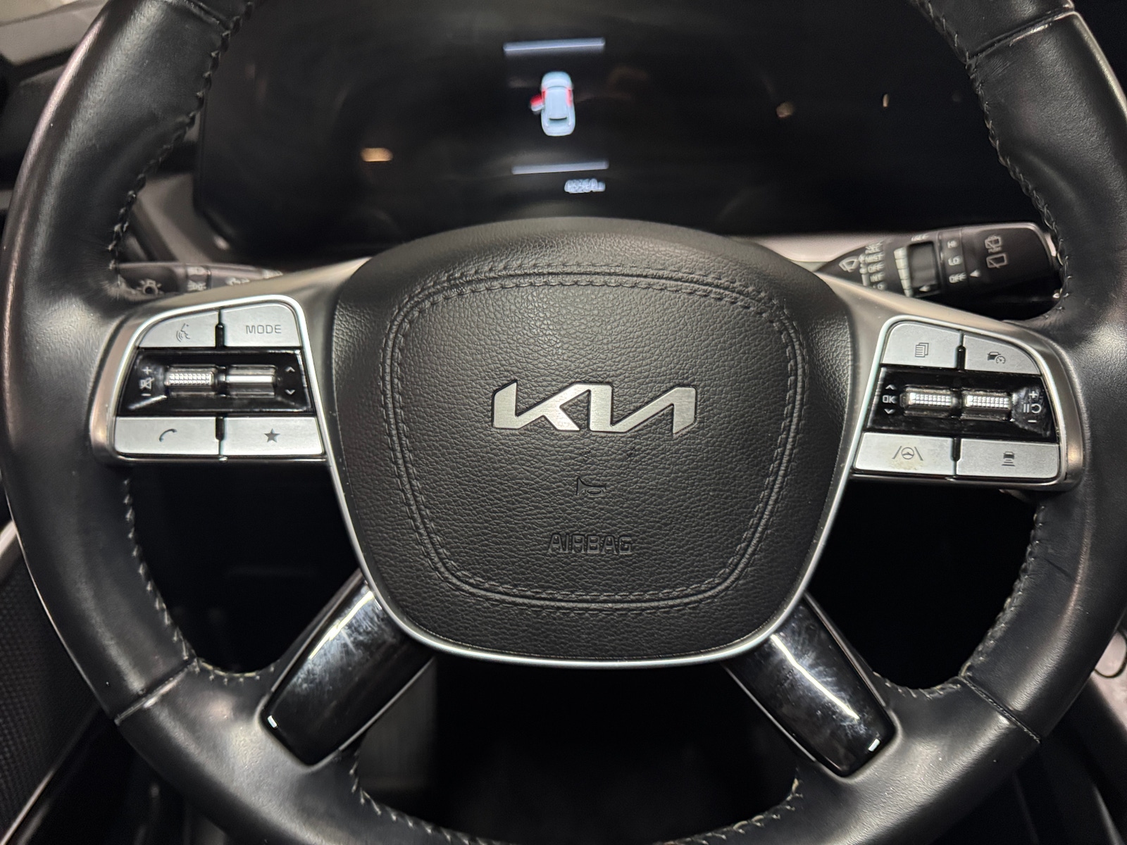 Thumbnail: 2023 Kia Telluride - 4