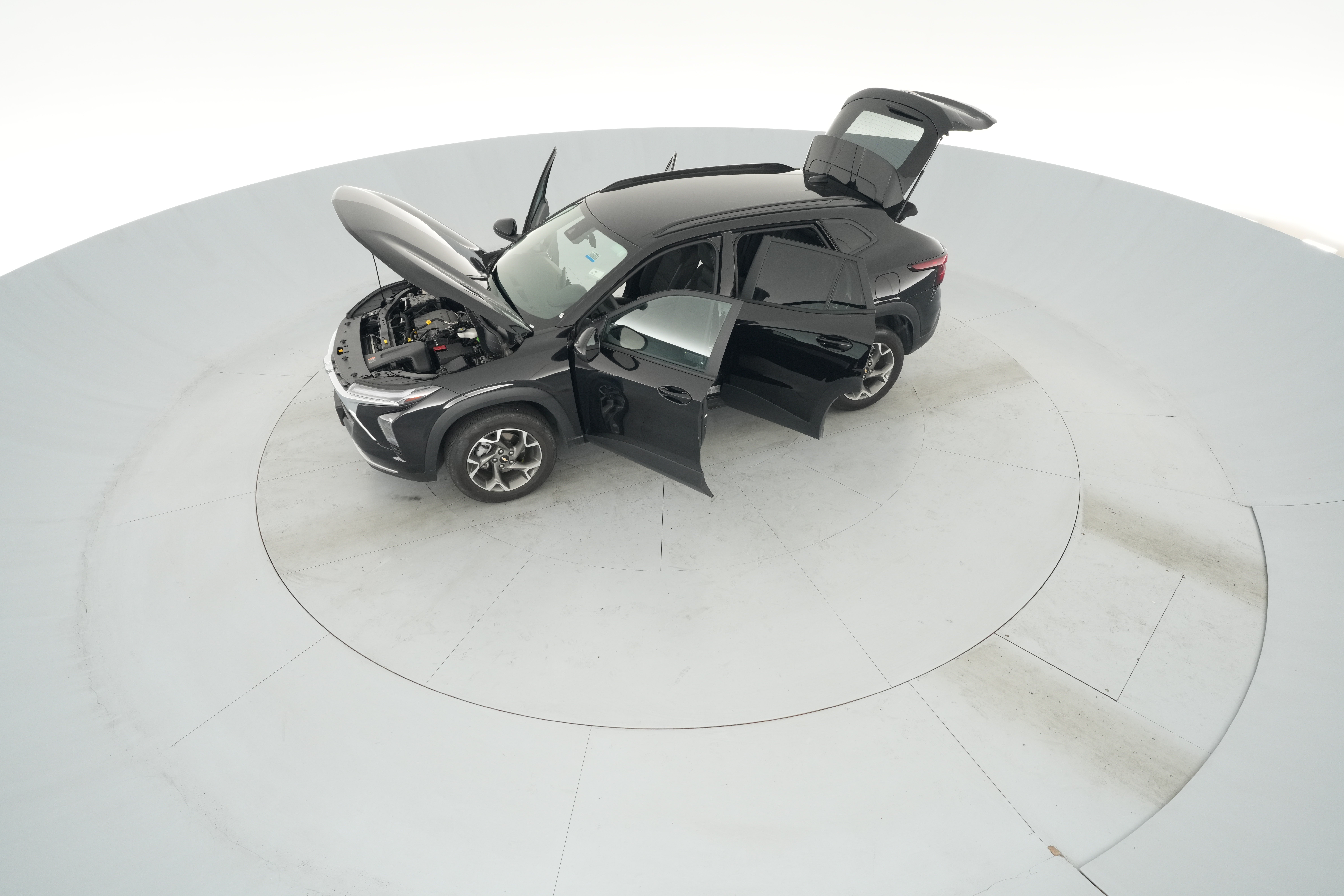 2025 Chevrolet Trax LT - Photo 41