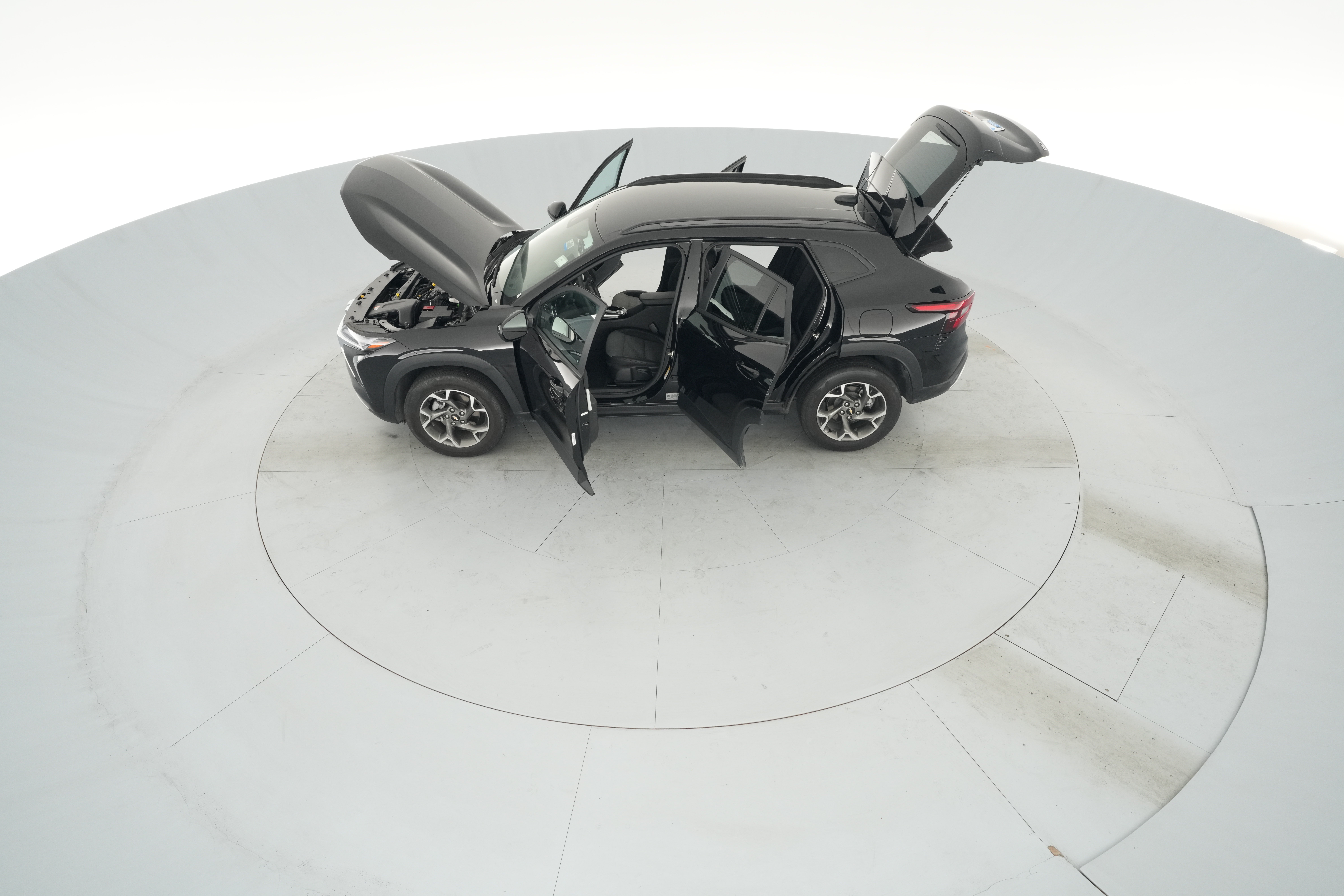 2025 Chevrolet Trax LT - Photo 42