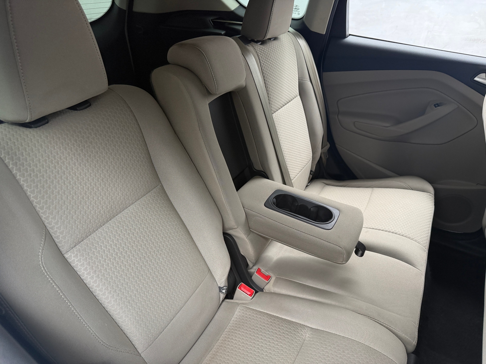 Thumbnail: 2017 Ford Escape - 6