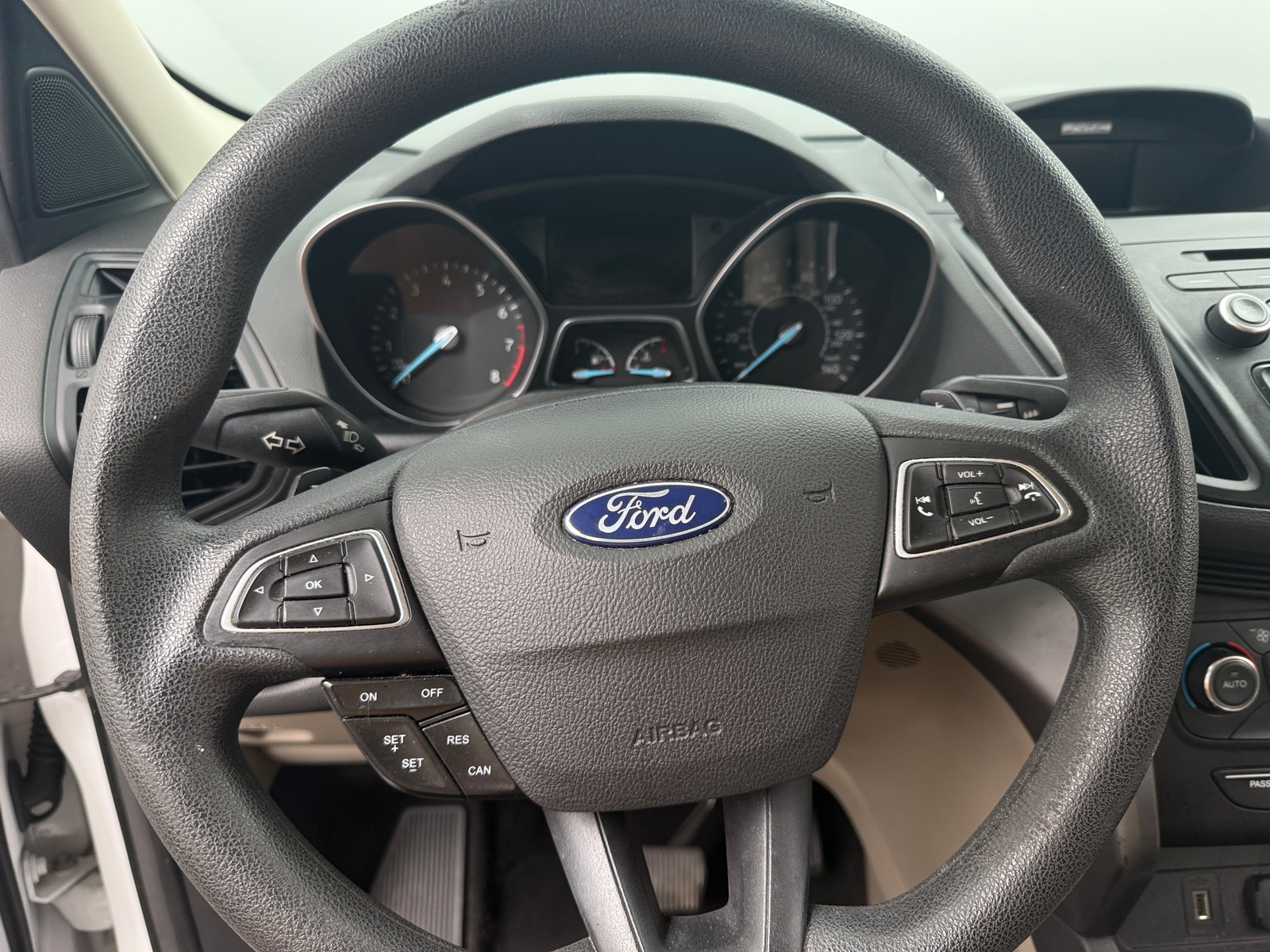Thumbnail: 2017 Ford Escape - 5
