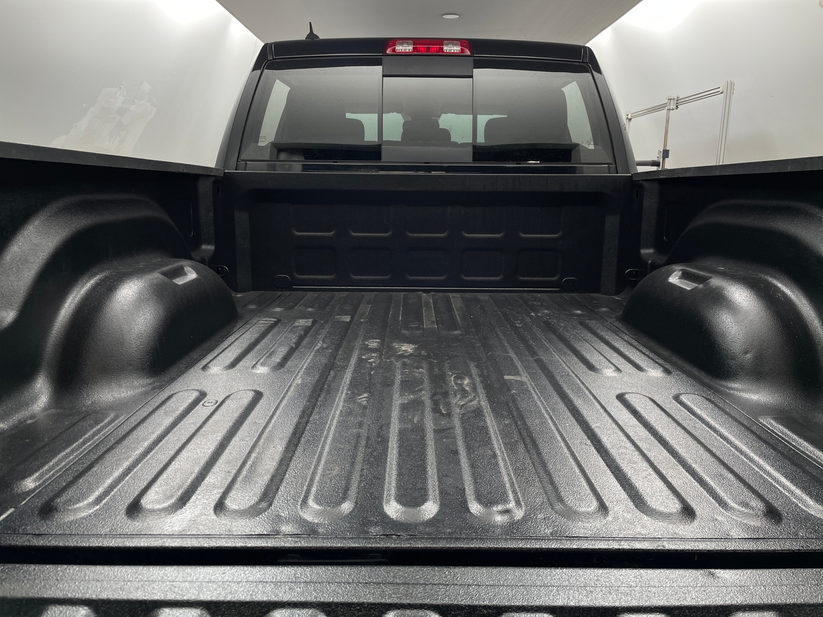 Thumbnail: 2019 RAM 1500 Classic - 7