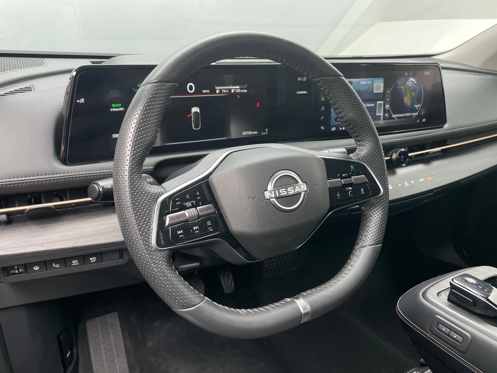 Thumbnail: 2024 Nissan Ariya - 4