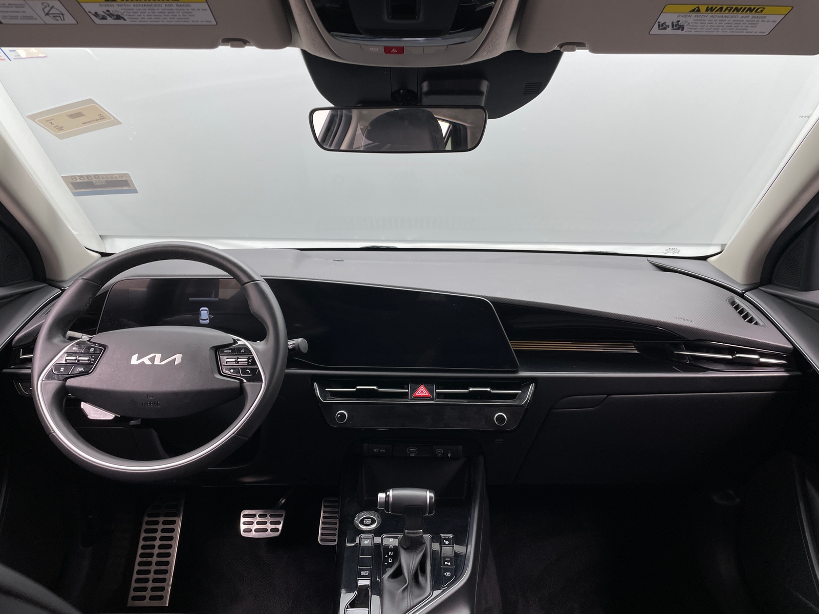 Thumbnail: 2023 Kia Niro - 2