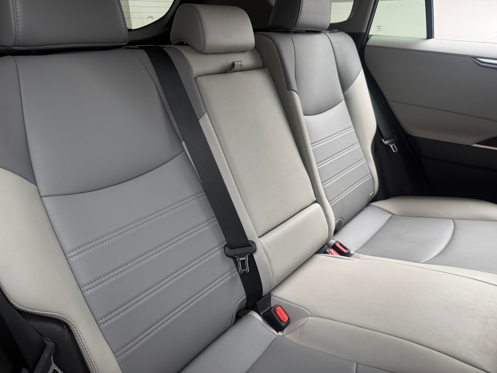 Thumbnail: 2021 Toyota RAV4 - 5