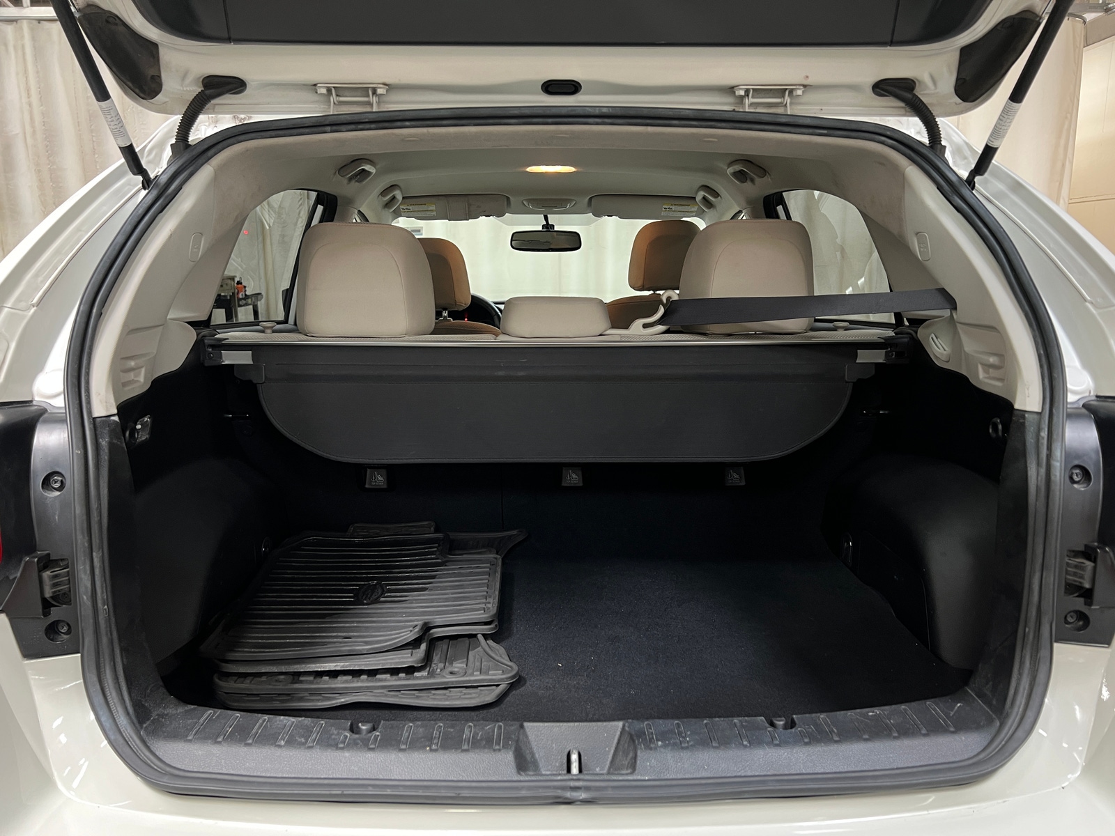 Thumbnail: 2016 Subaru Crosstrek - 7