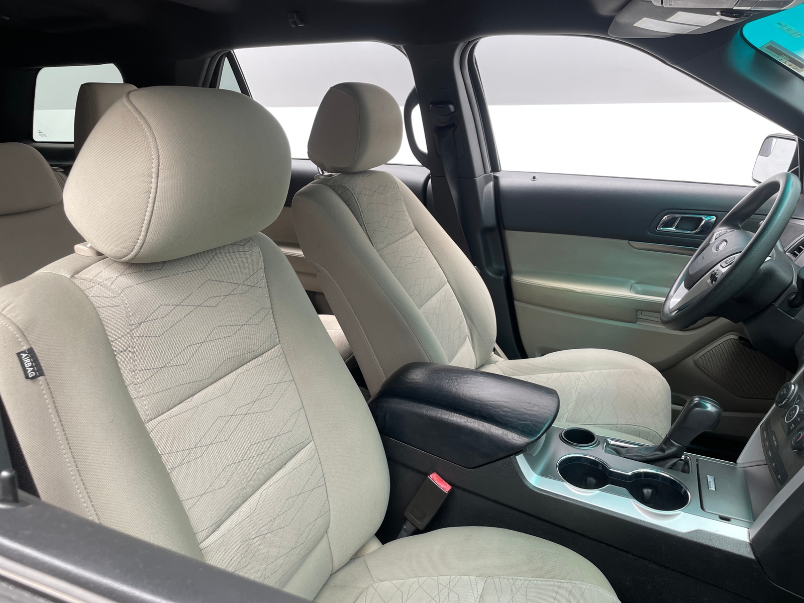 Thumbnail: 2014 Ford Explorer - 2