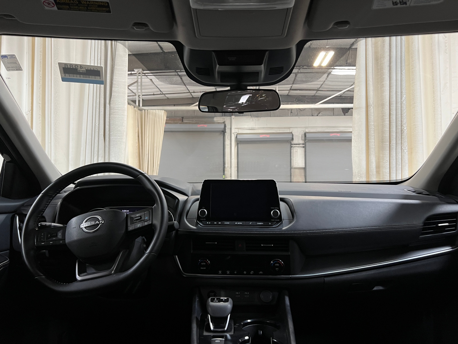 Thumbnail: 2025 Nissan Rogue - 3