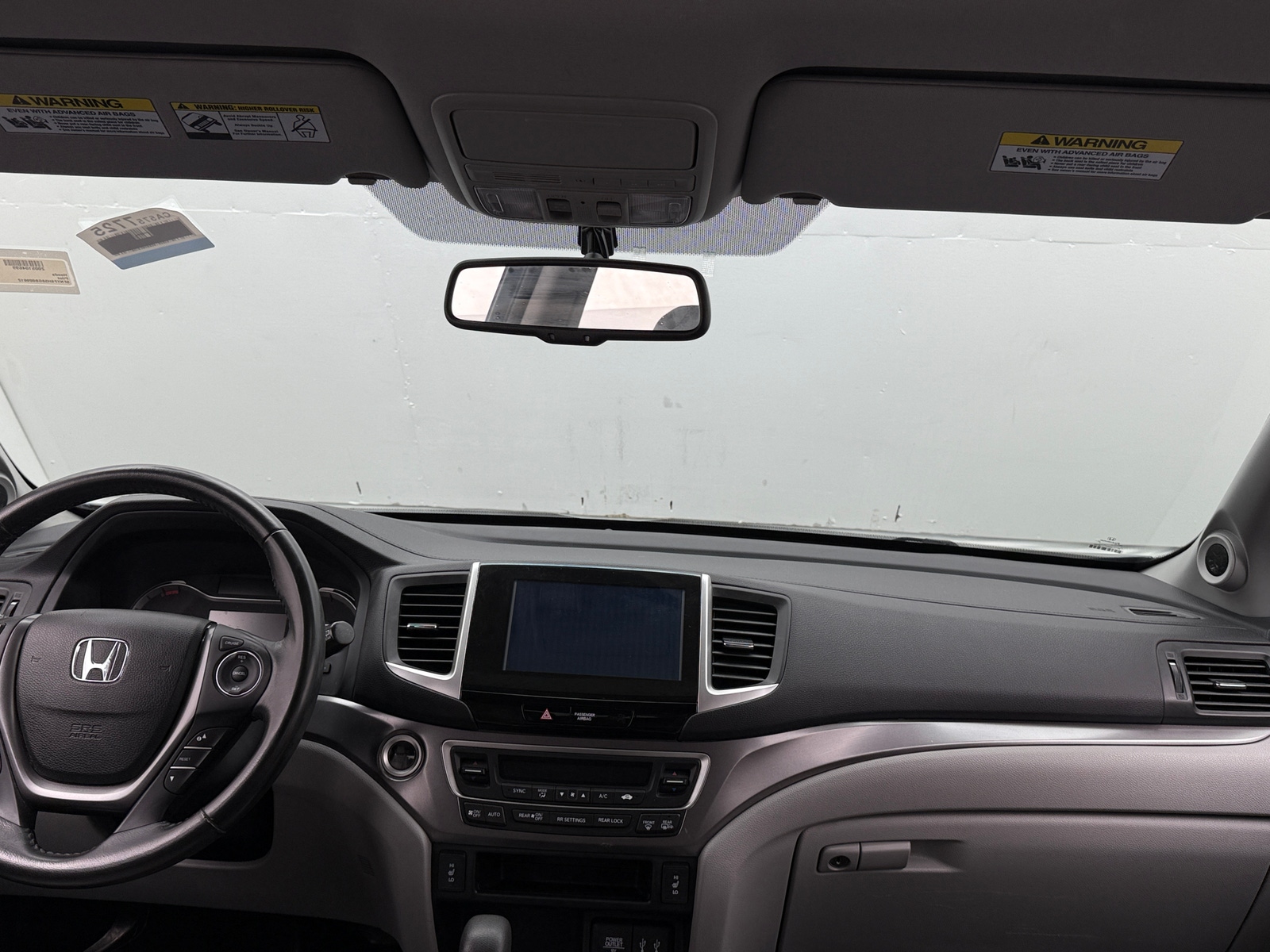 Thumbnail: 2016 Honda Pilot - 2
