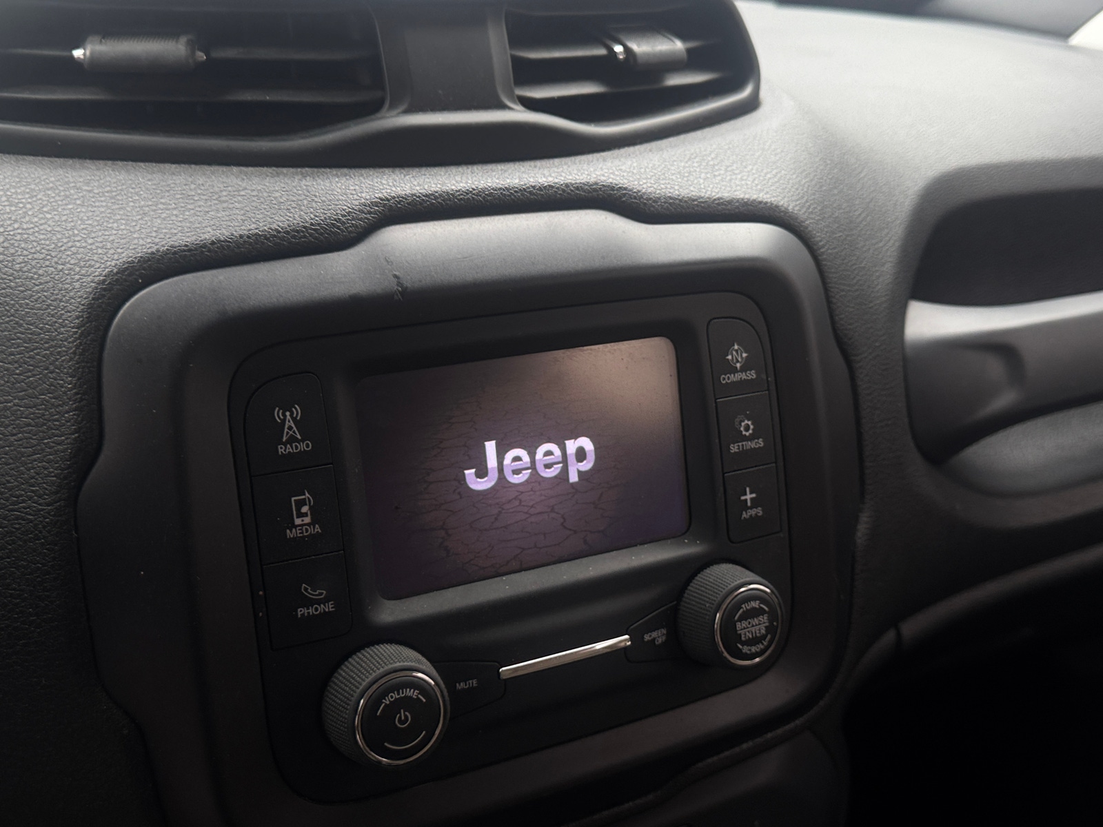 Thumbnail: 2018 Jeep Renegade - 4